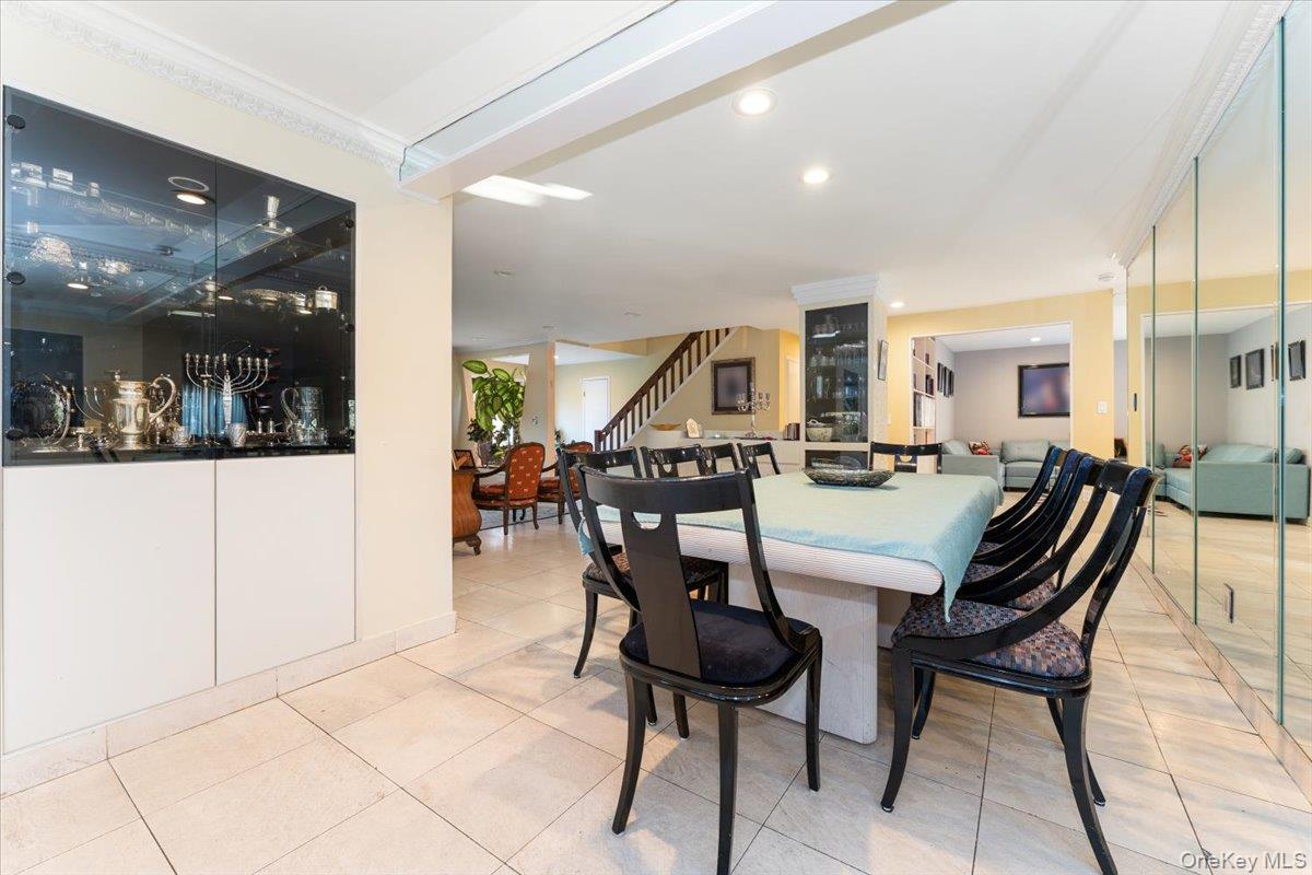 924 Northfield Road, Woodmere, NY 11598