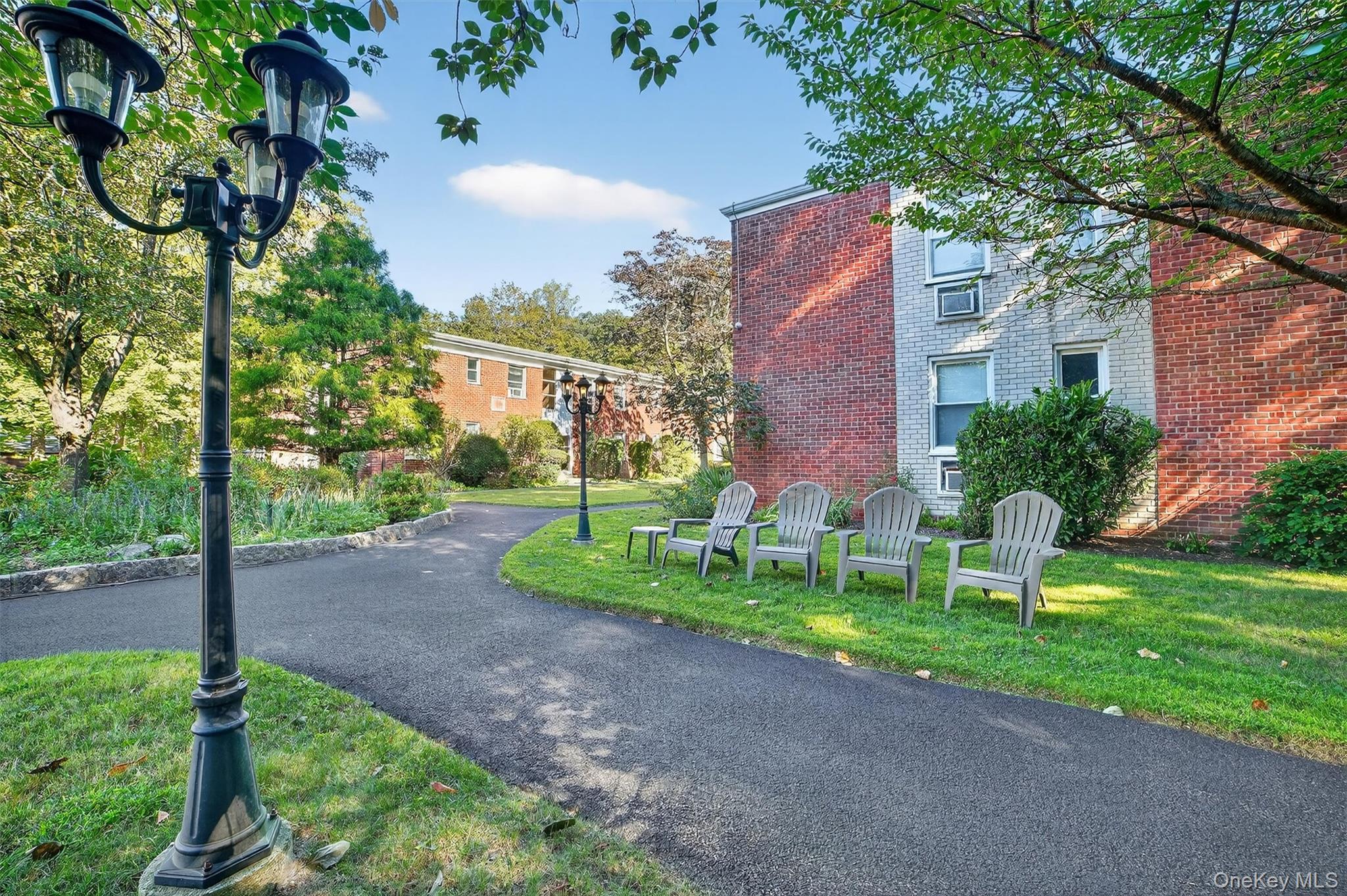 12 Wildwood Road # B20, Hartsdale, NY 10530