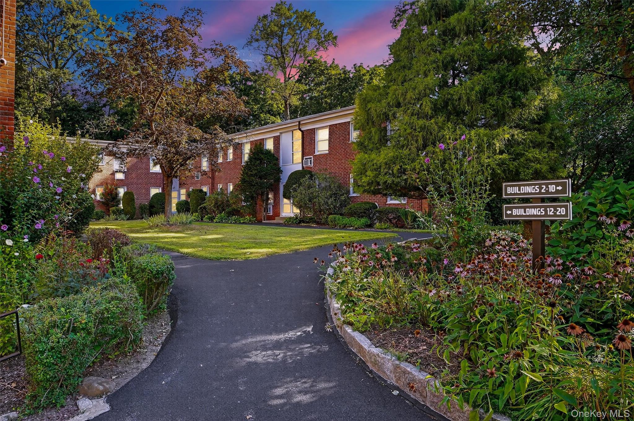 12 Wildwood Road # B20, Hartsdale, NY 10530