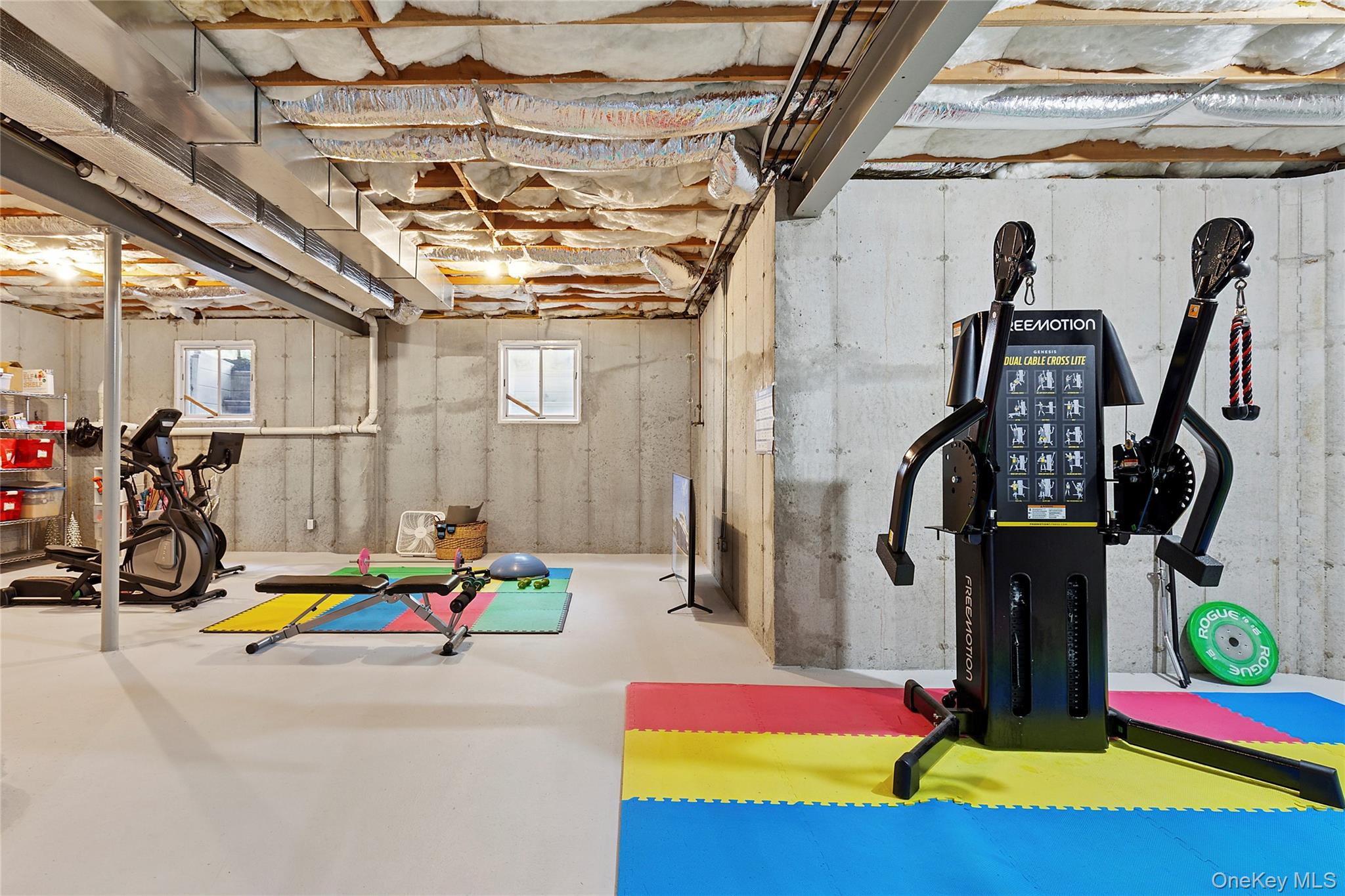 3 Steven Path, Center Moriches, NY 11934