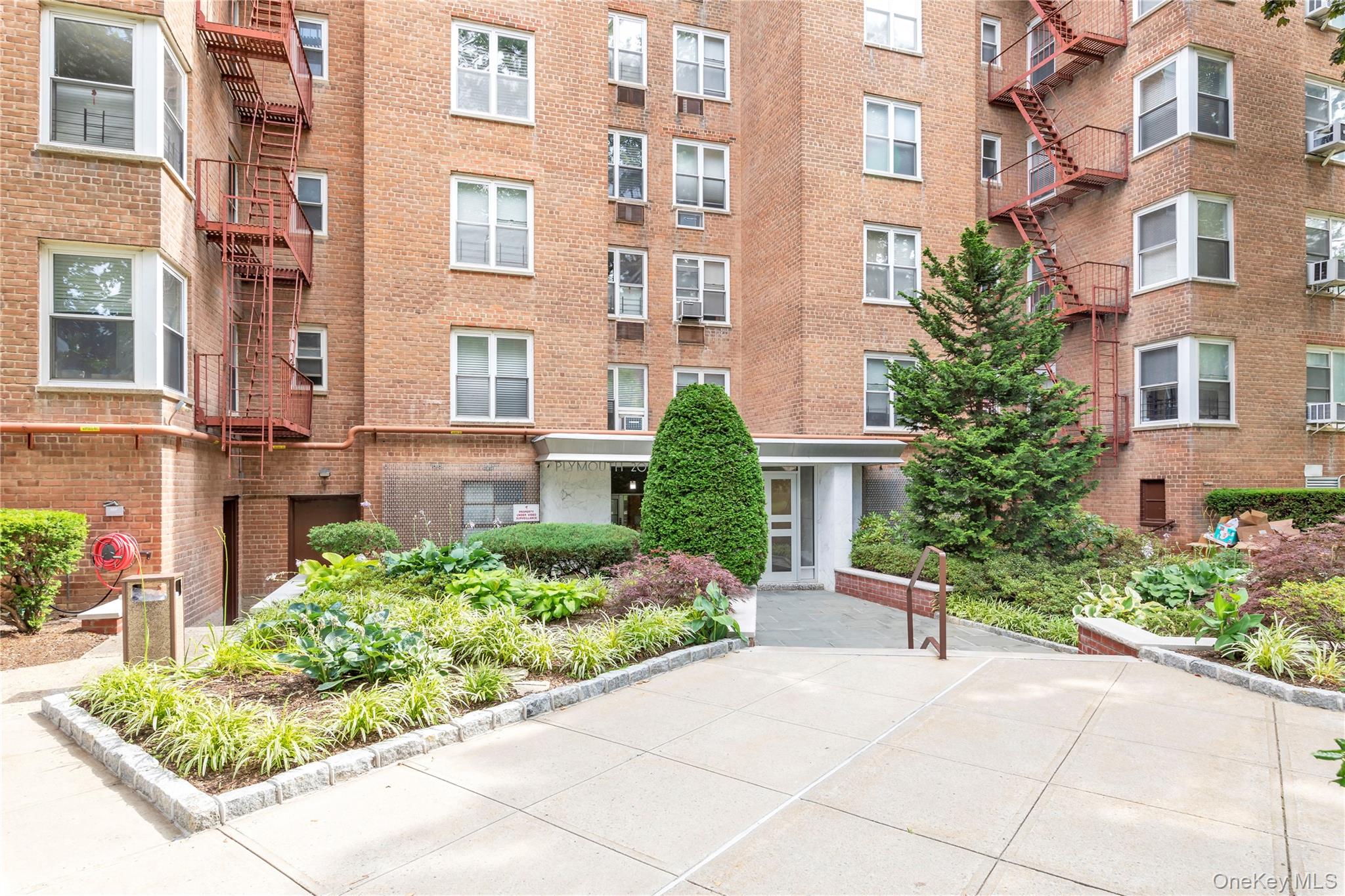 209-20 18th Avenue # 6C, Bayside, NY 11360