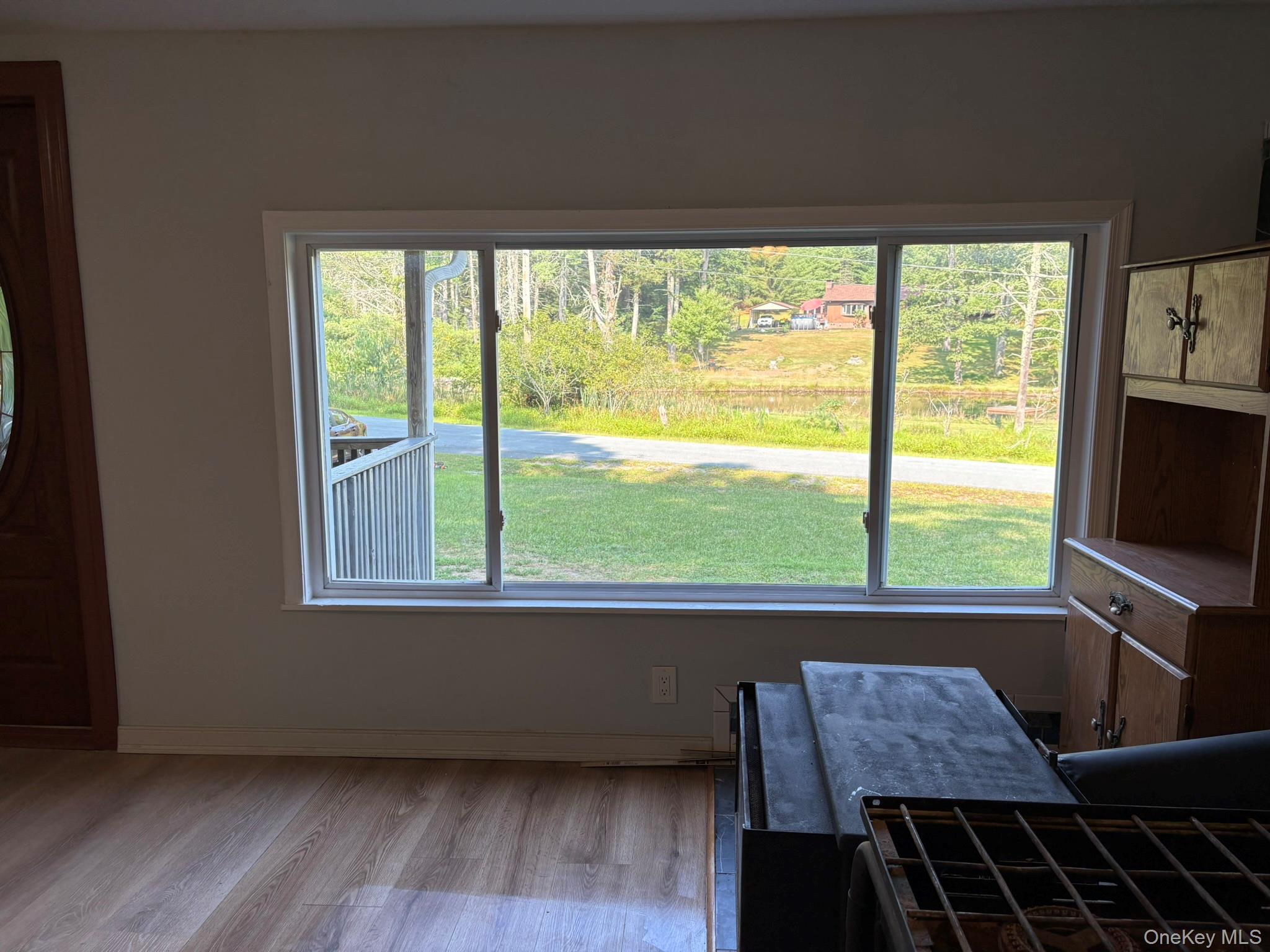 160 Van Tuyl Road, Barryville, NY 12719