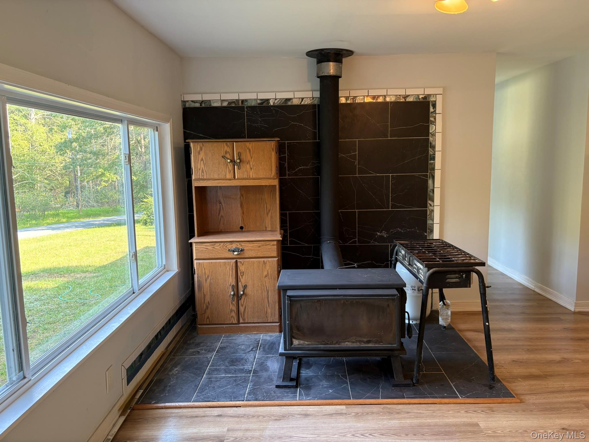 160 Van Tuyl Road, Barryville, NY 12719