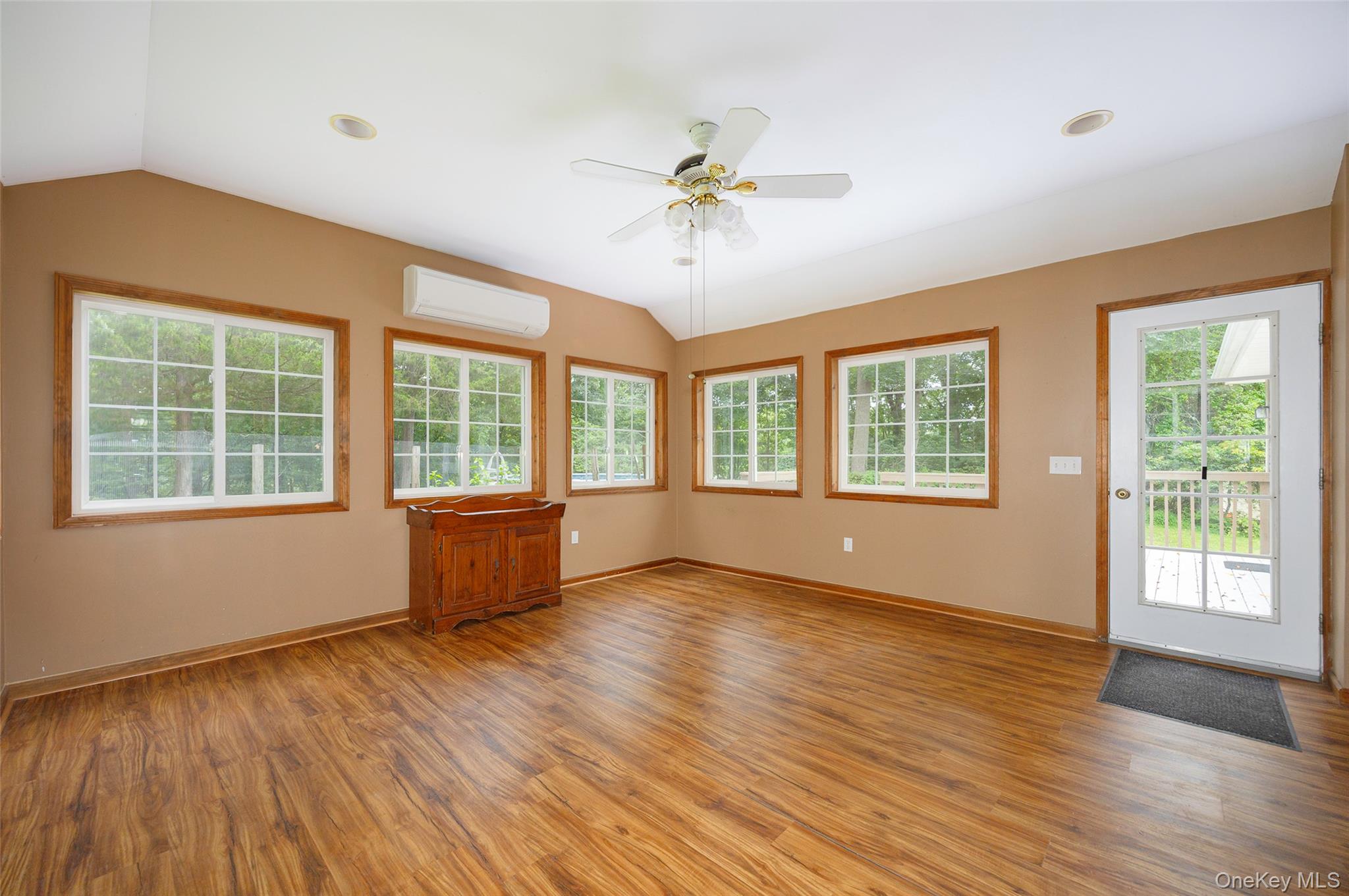 9 Monell Avenue, Poughkeepsie, NY 12603