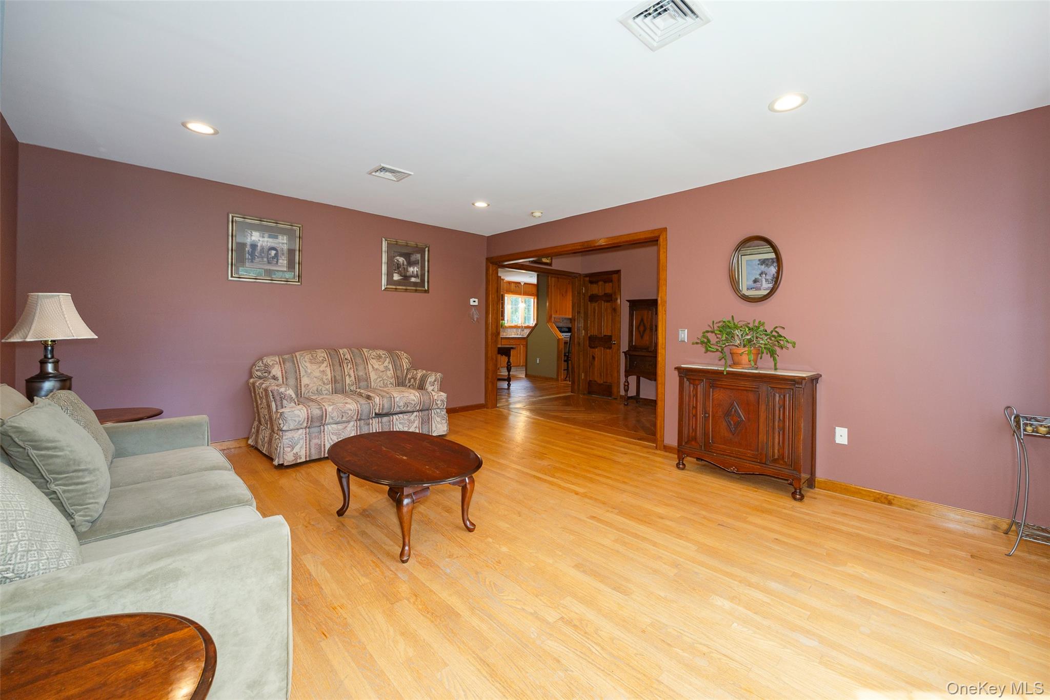 9 Monell Avenue, Poughkeepsie, NY 12603