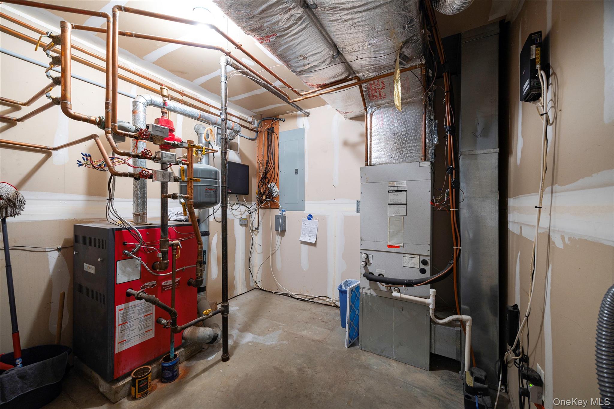 9 Monell Avenue, Poughkeepsie, NY 12603