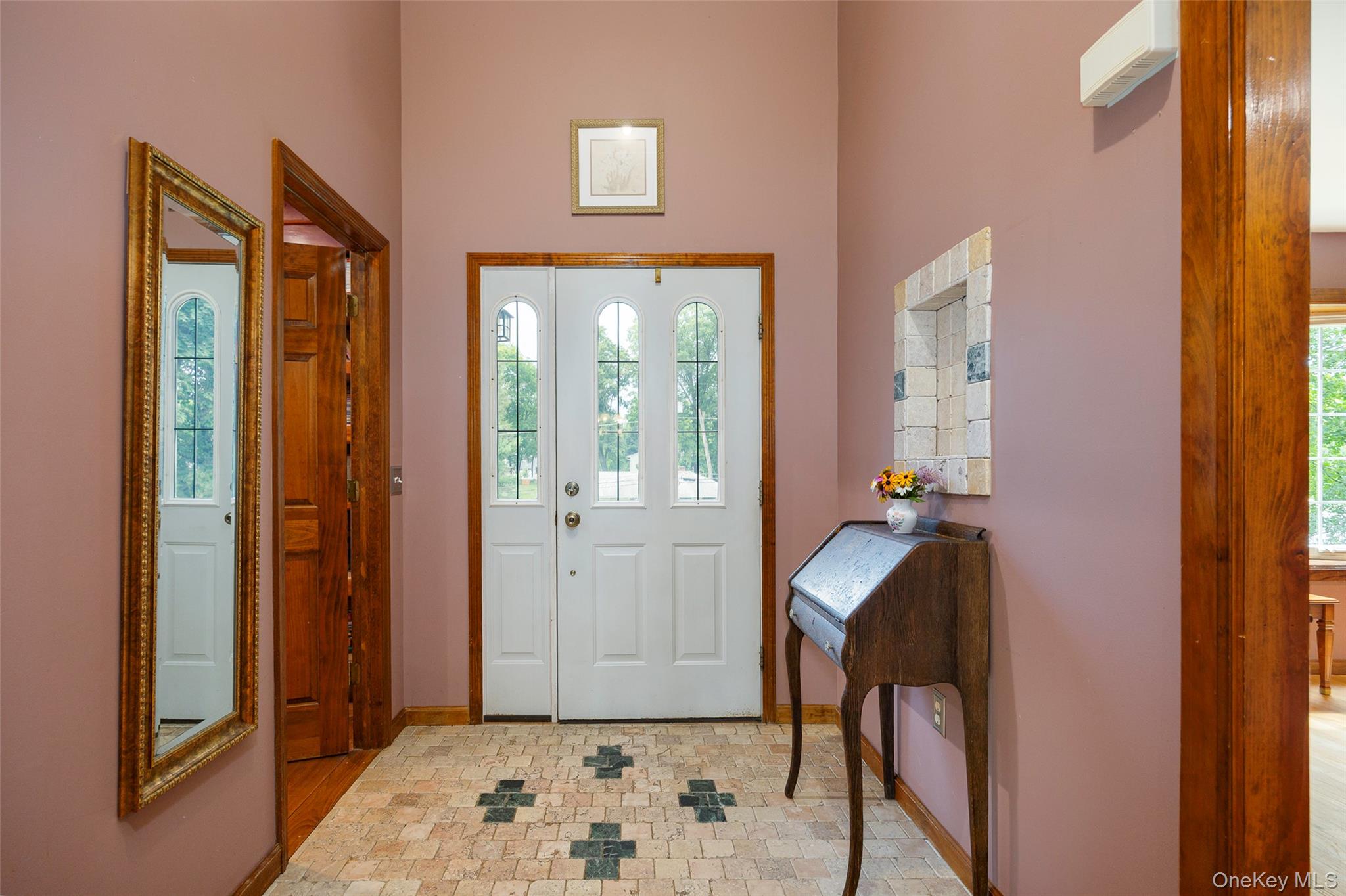 9 Monell Avenue, Poughkeepsie, NY 12603