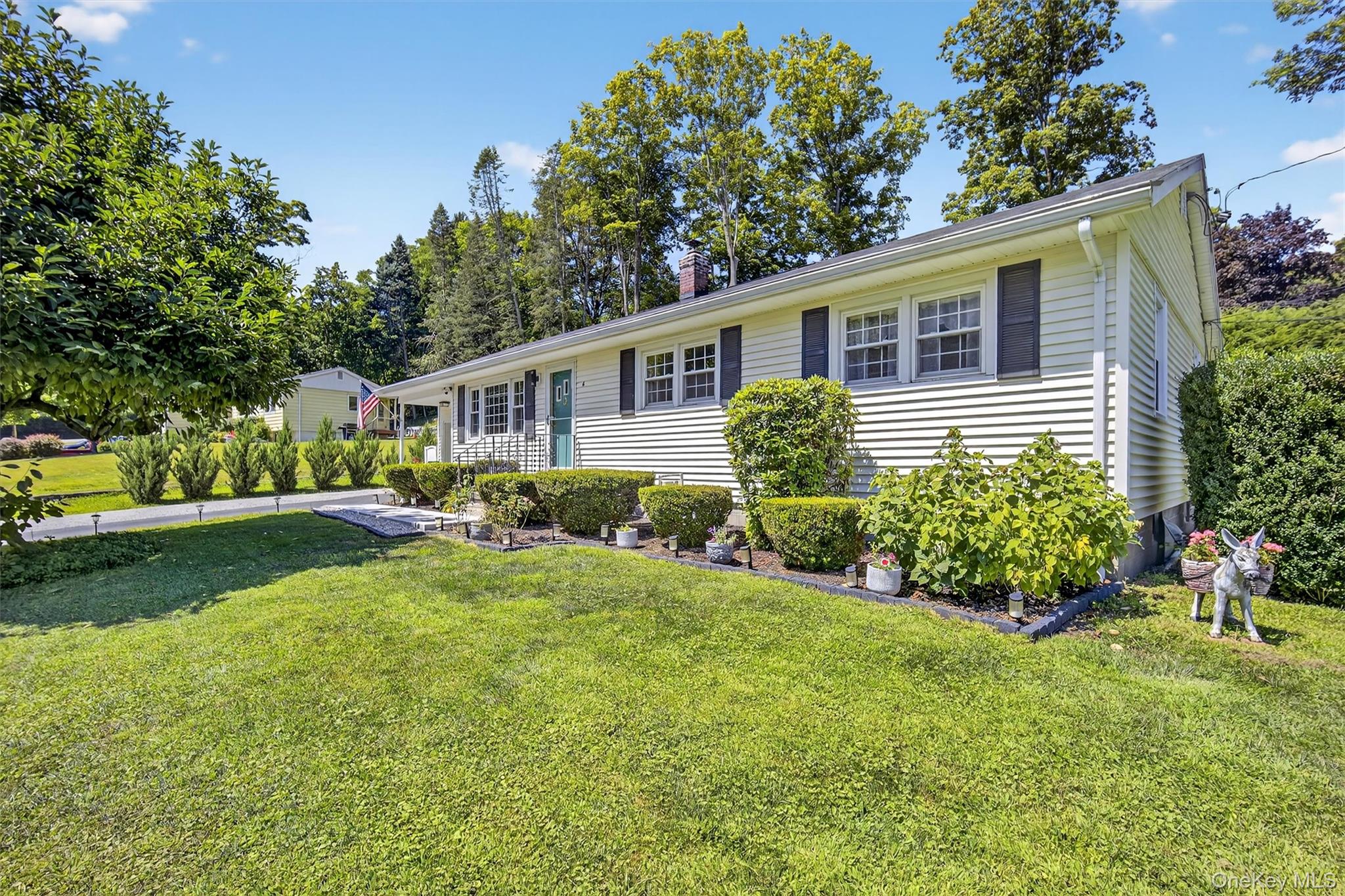 6 Peters Road, Hopewell Junction, NY 12533