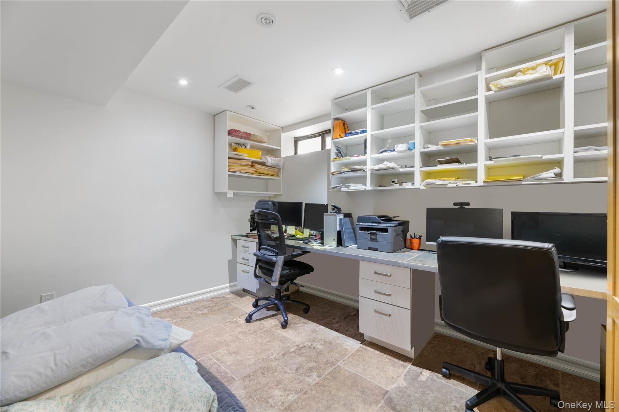 351 W 262nd Street, Bronx, NY 10471