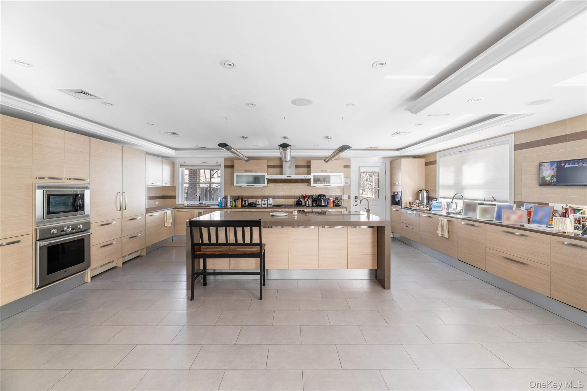 351 W 262nd Street, Bronx, NY 10471