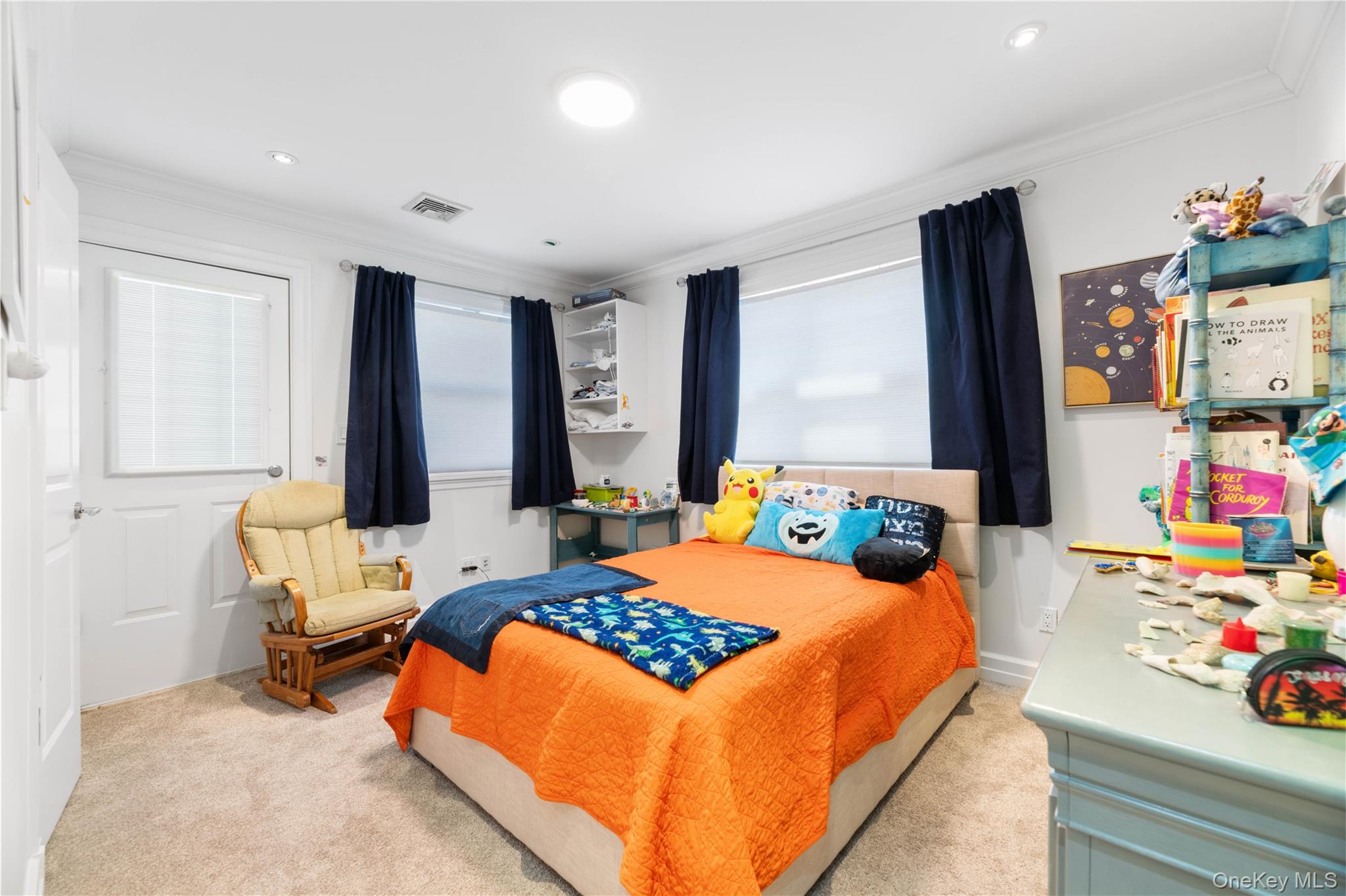 351 W 262nd Street, Bronx, NY 10471