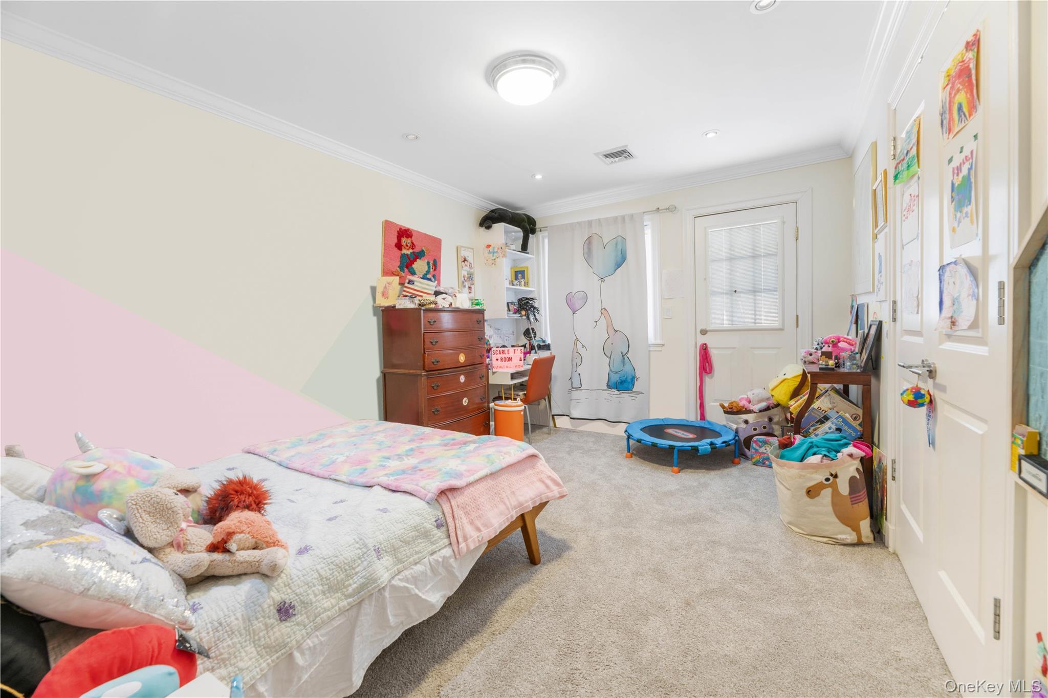 351 W 262nd Street, Bronx, NY 10471