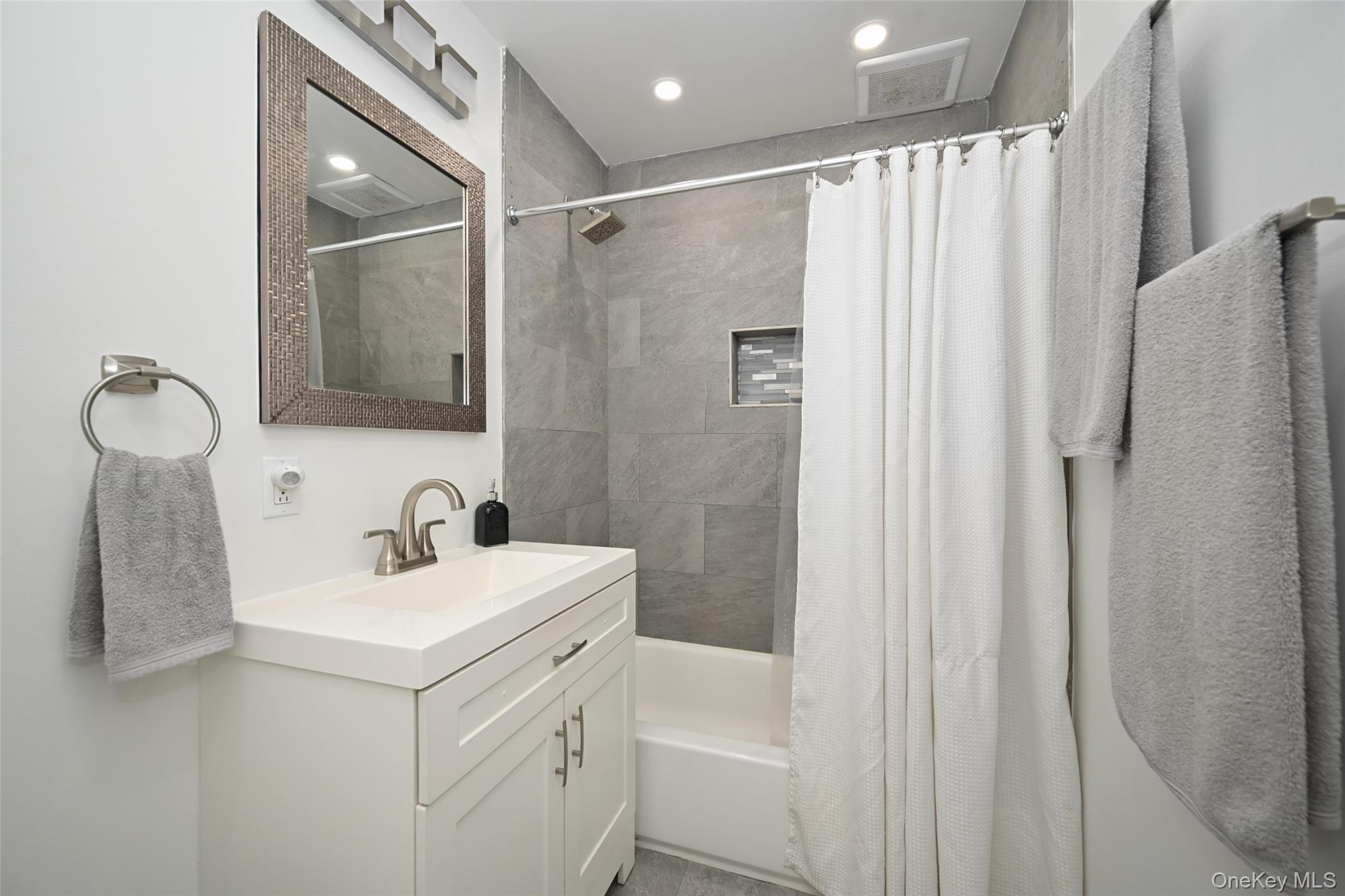 108-05 Astoria Boulevard # 1B, Astoria, NY 11369