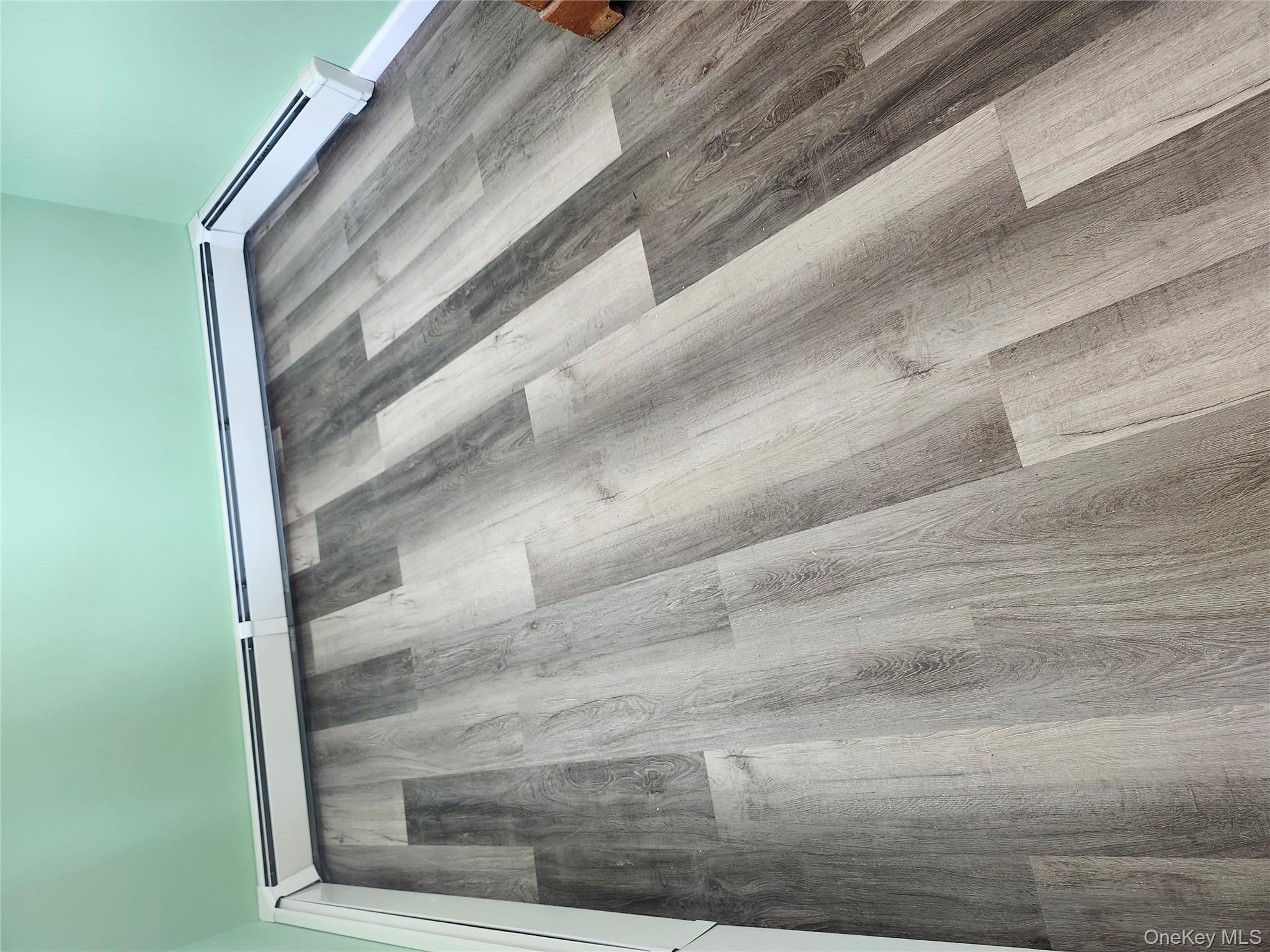 3 Brook Lane, Levittown, NY 11756