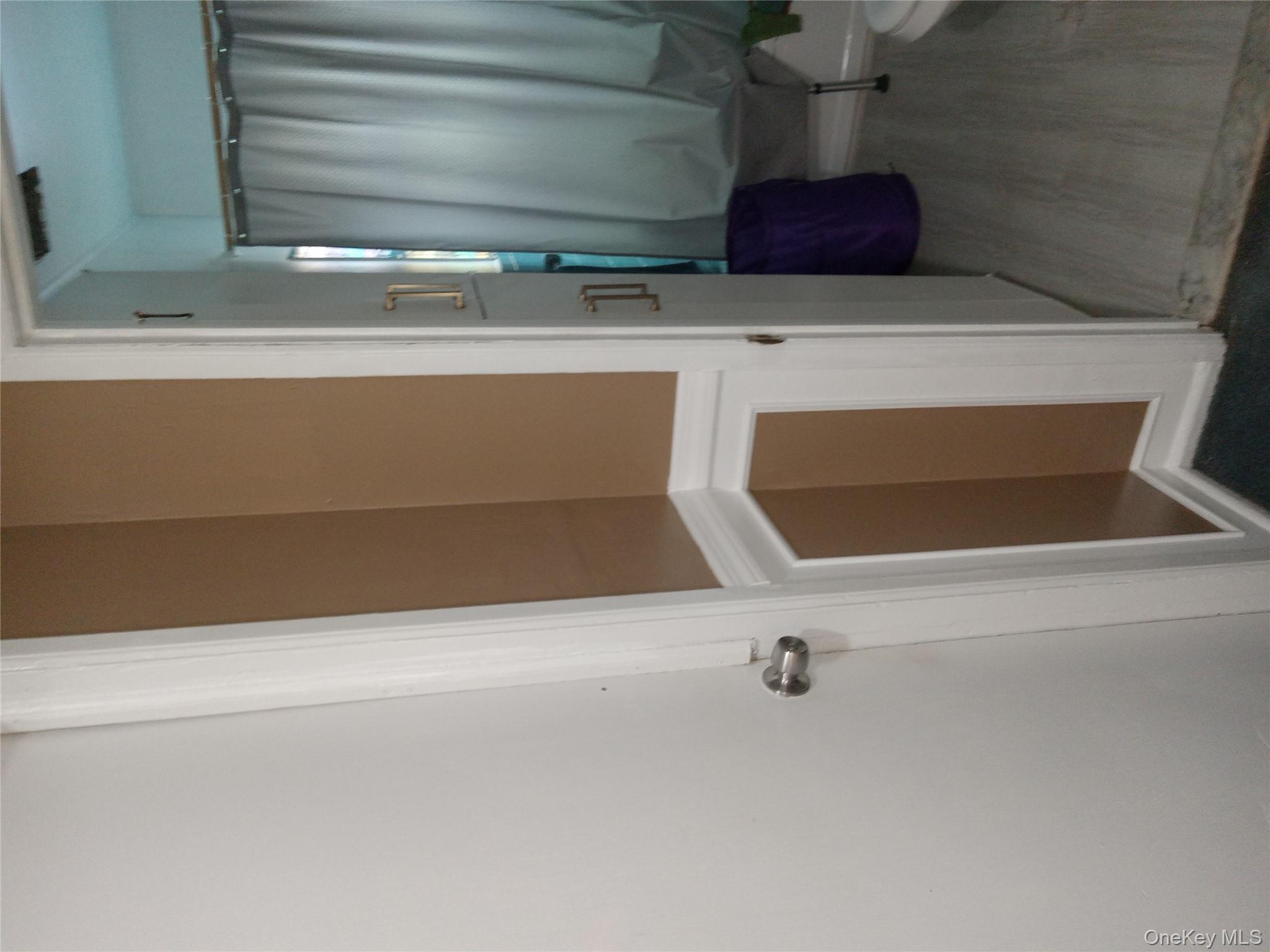 3 Brook Lane, Levittown, NY 11756