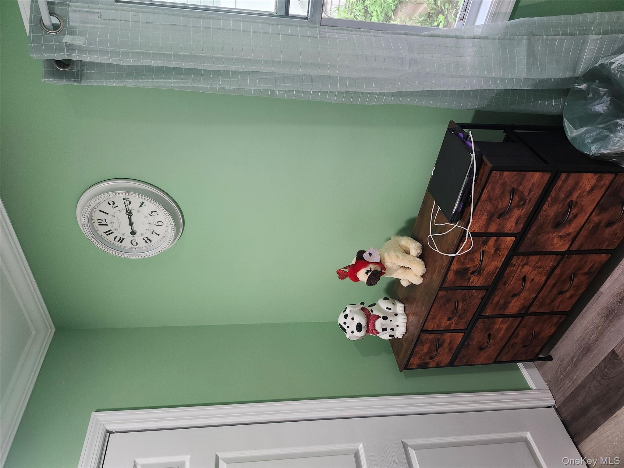 3 Brook Lane, Levittown, NY 11756