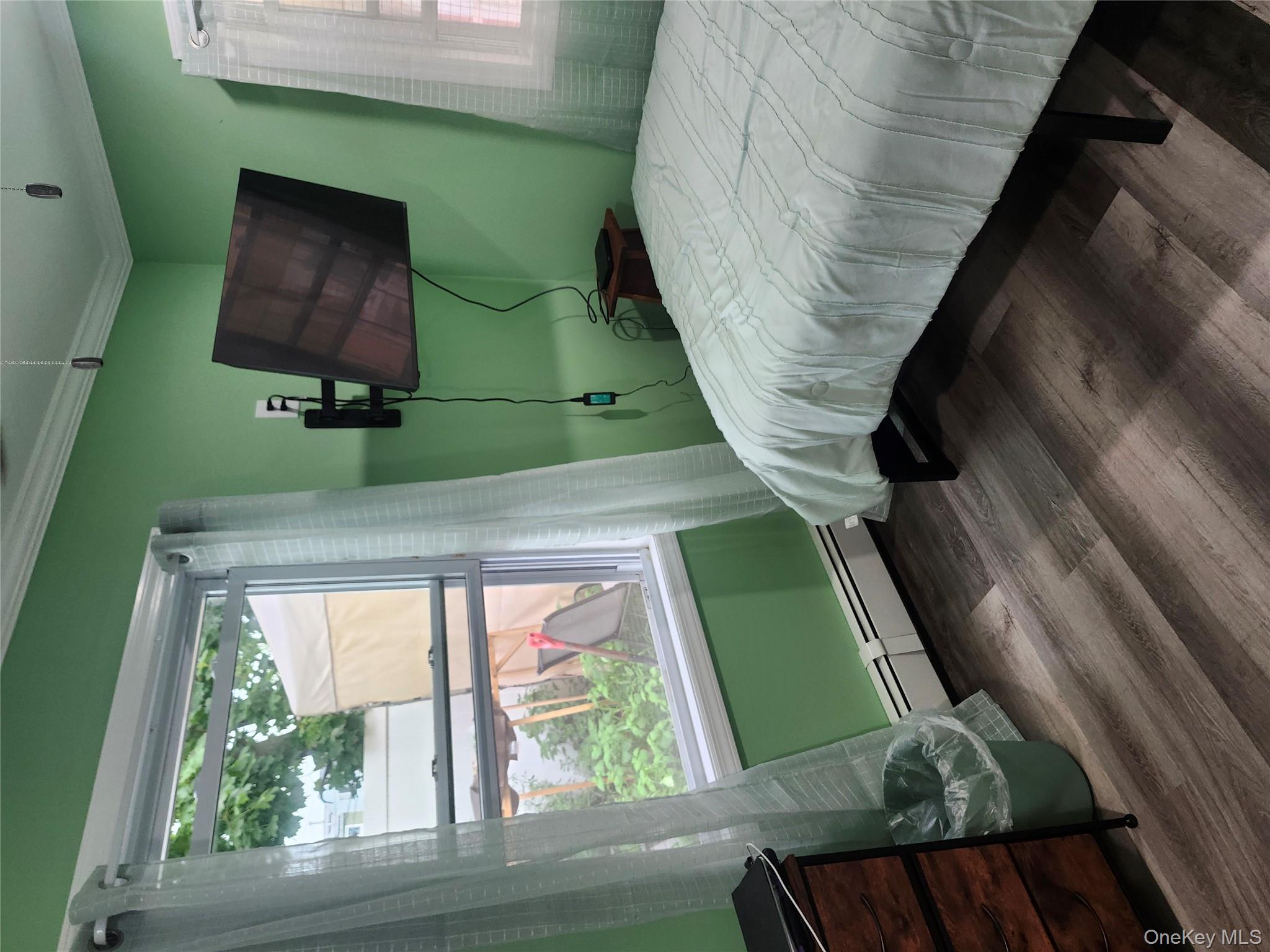 3 Brook Lane, Levittown, NY 11756