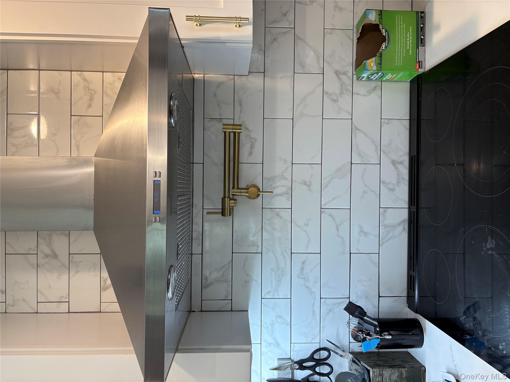 3 Brook Lane, Levittown, NY 11756