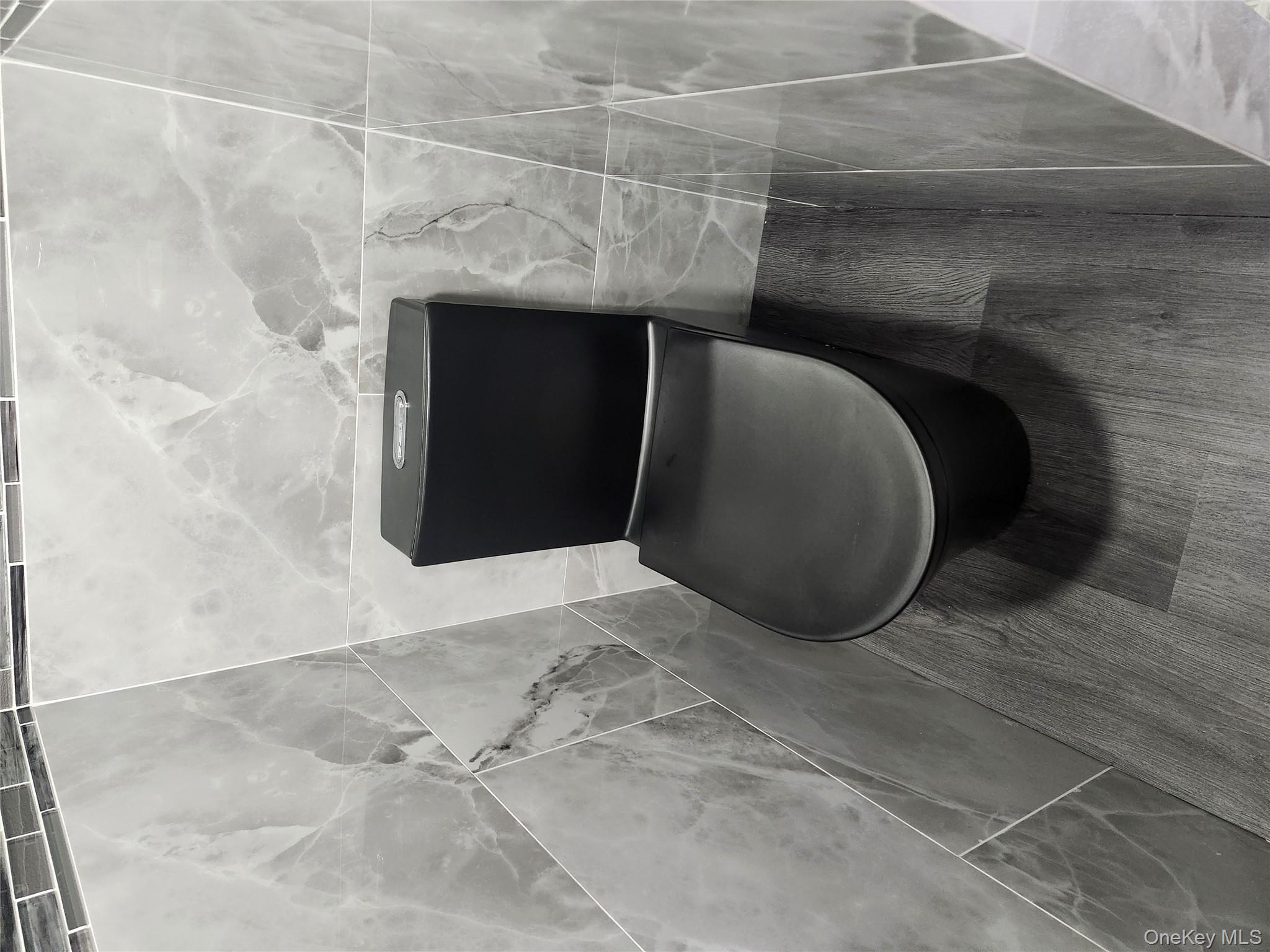 3 Brook Lane, Levittown, NY 11756