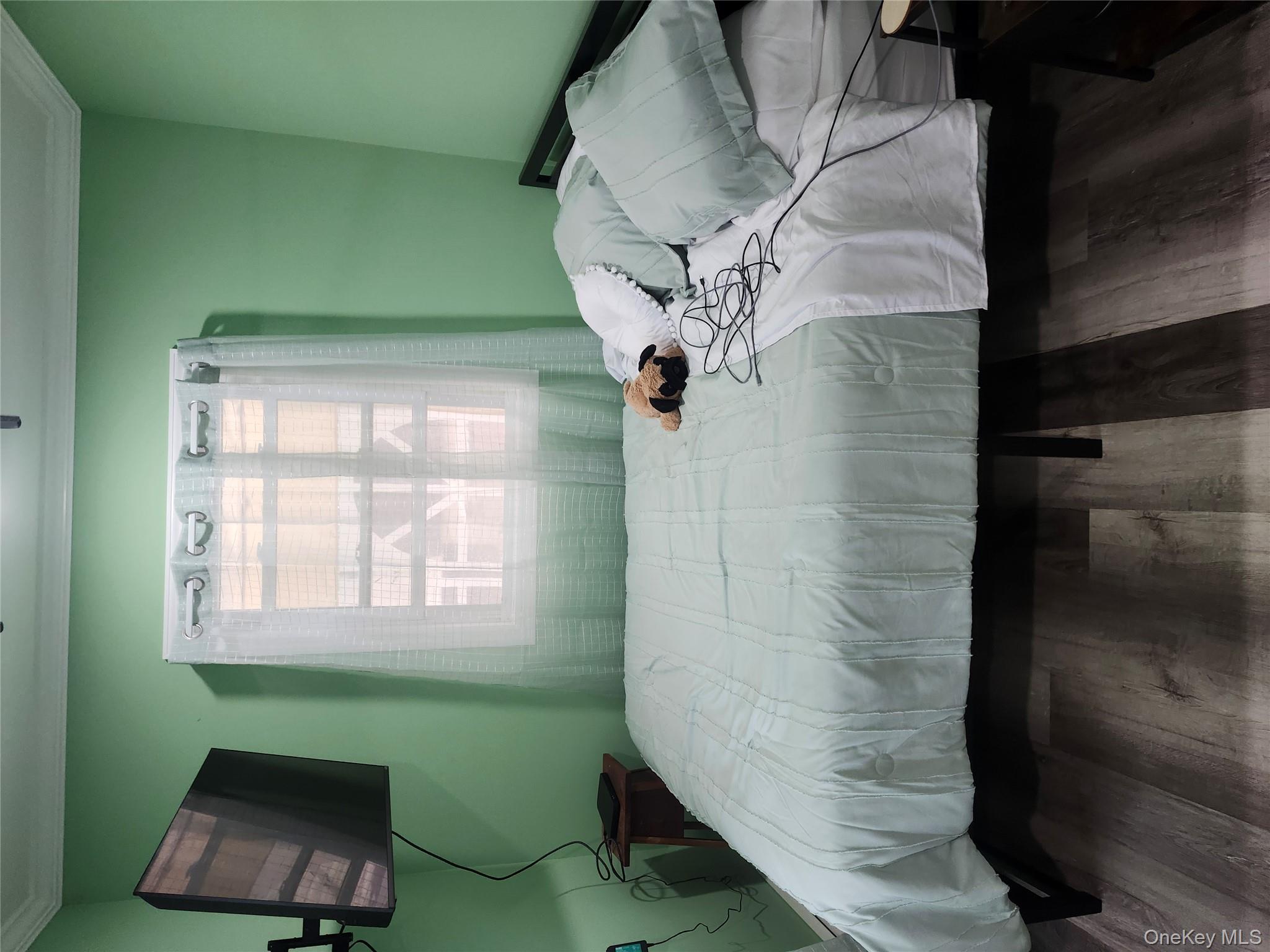 3 Brook Lane, Levittown, NY 11756