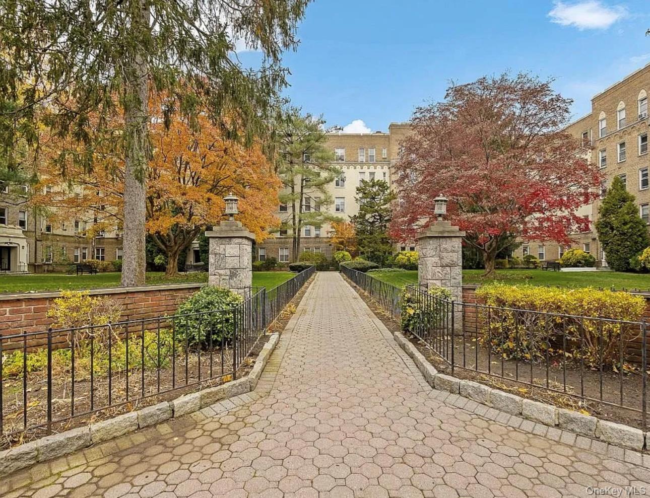 472 Gramatan Avenue # Bldg. 1, Unit D1, Mount Vernon, NY 10552