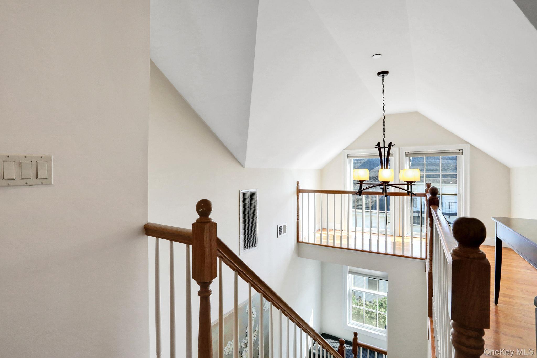 2 Harbor Lane # 301, New Rochelle, NY 10805