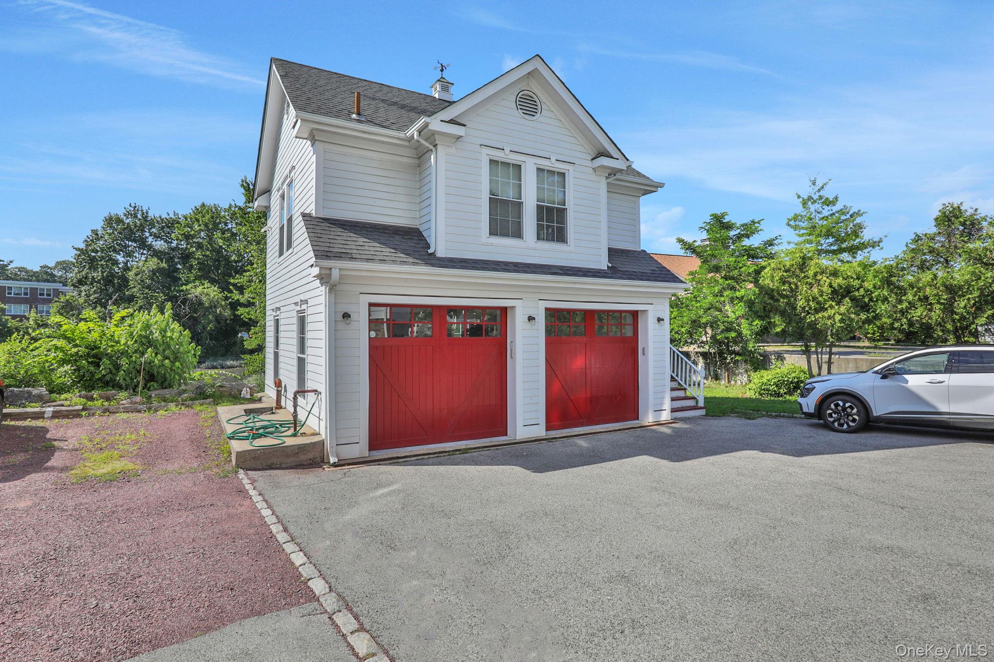 2 Harbor Lane # 301, New Rochelle, NY 10805