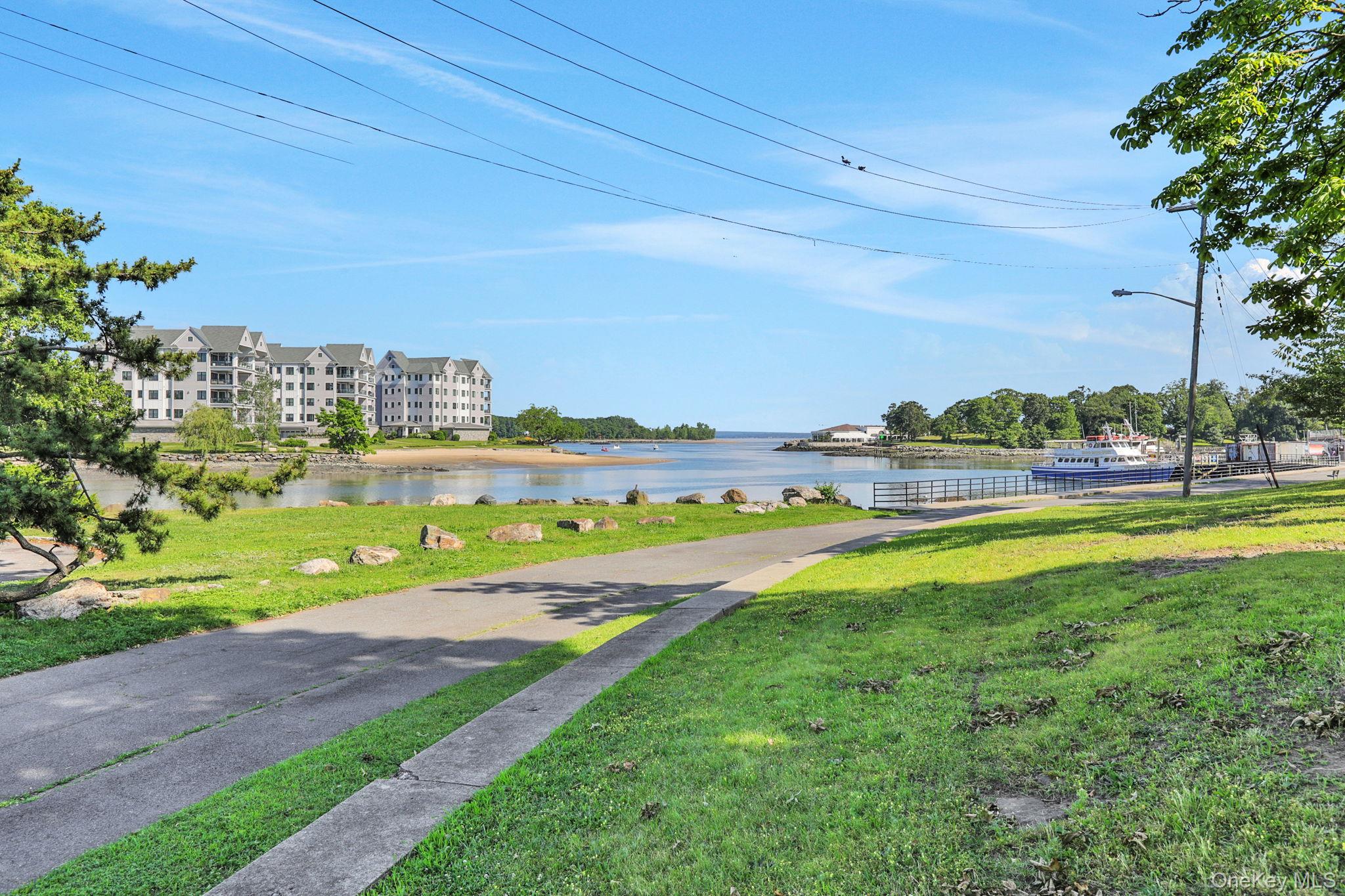 2 Harbor Lane # 301, New Rochelle, NY 10805