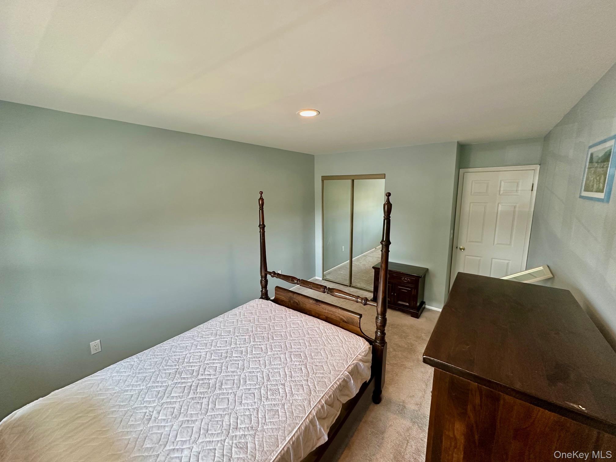 13 Springfield Circle, Central Islip, NY 11722