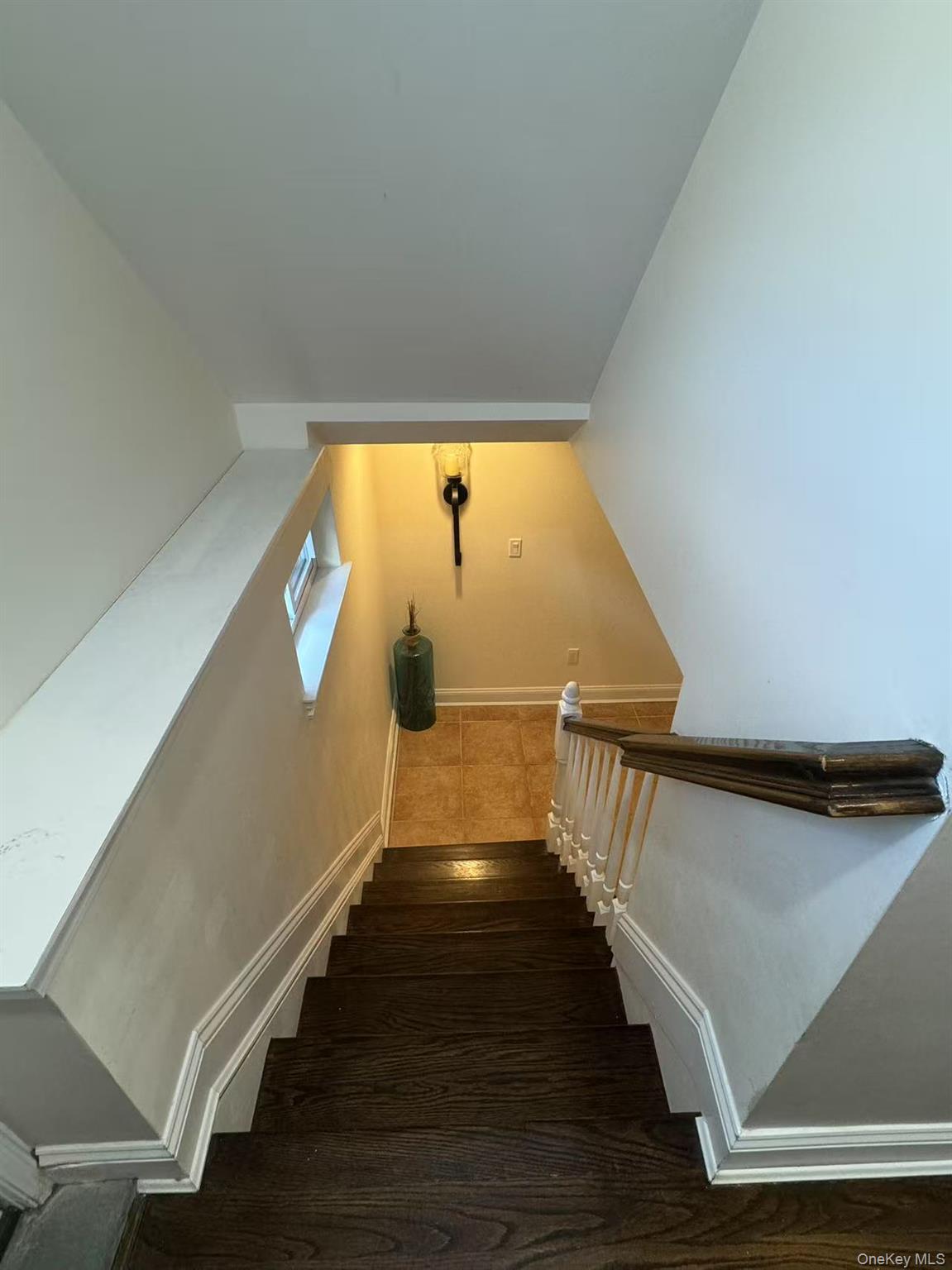 162-11 12nd Ave, Beechhurst, NY 11357