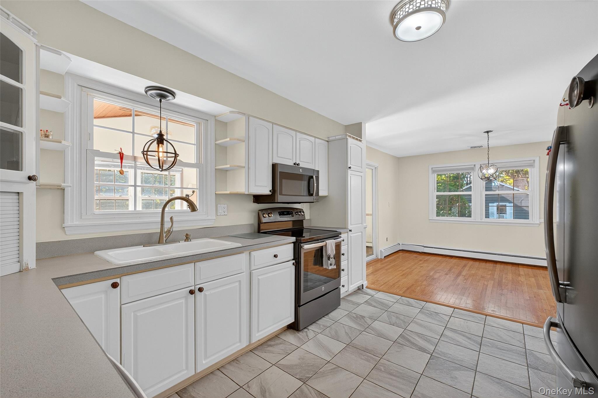 25 Fairview Road, Mahopac, NY 10541