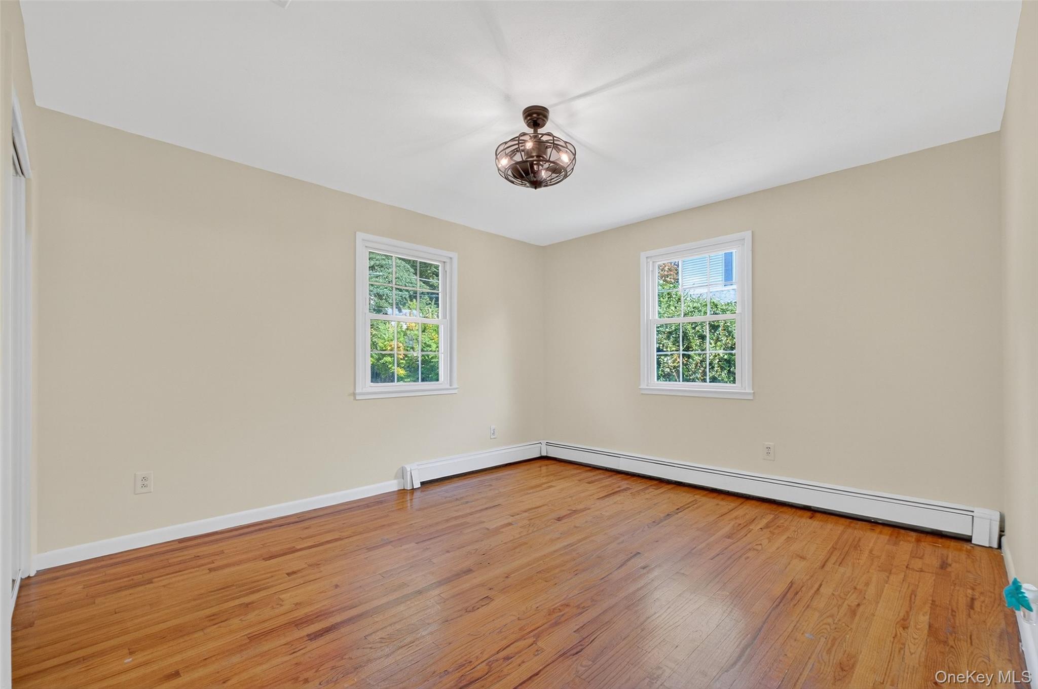 25 Fairview Road, Mahopac, NY 10541