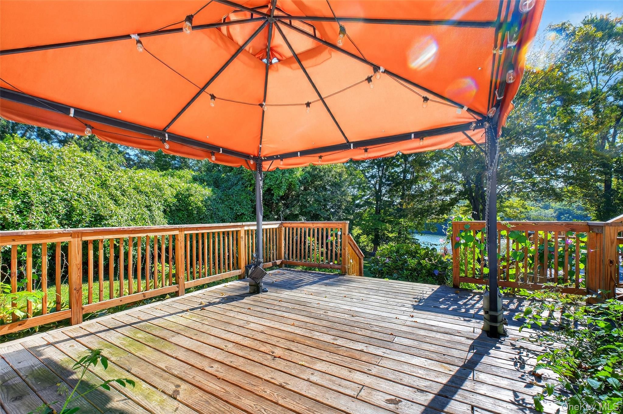 25 Fairview Road, Mahopac, NY 10541