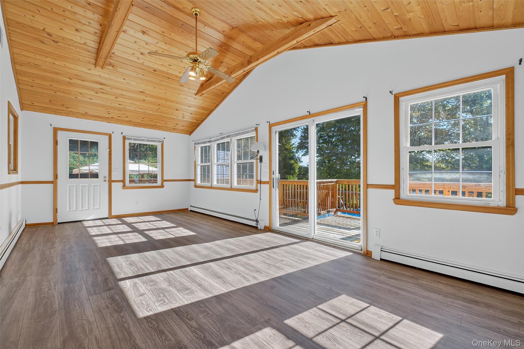 25 Fairview Road, Mahopac, NY 10541