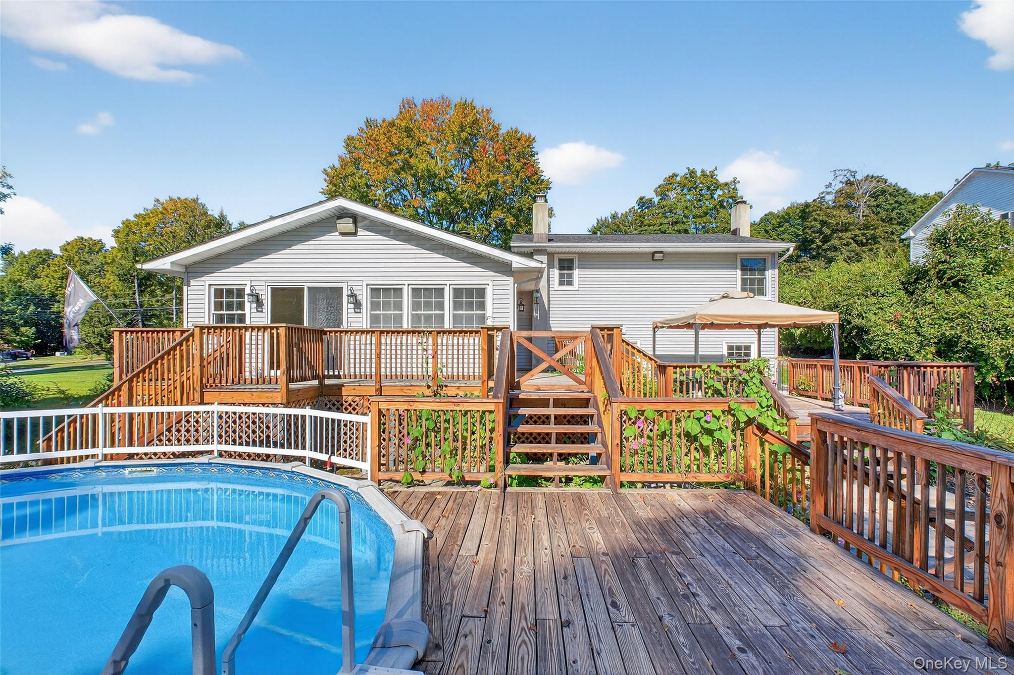 25 Fairview Road, Mahopac, NY 10541