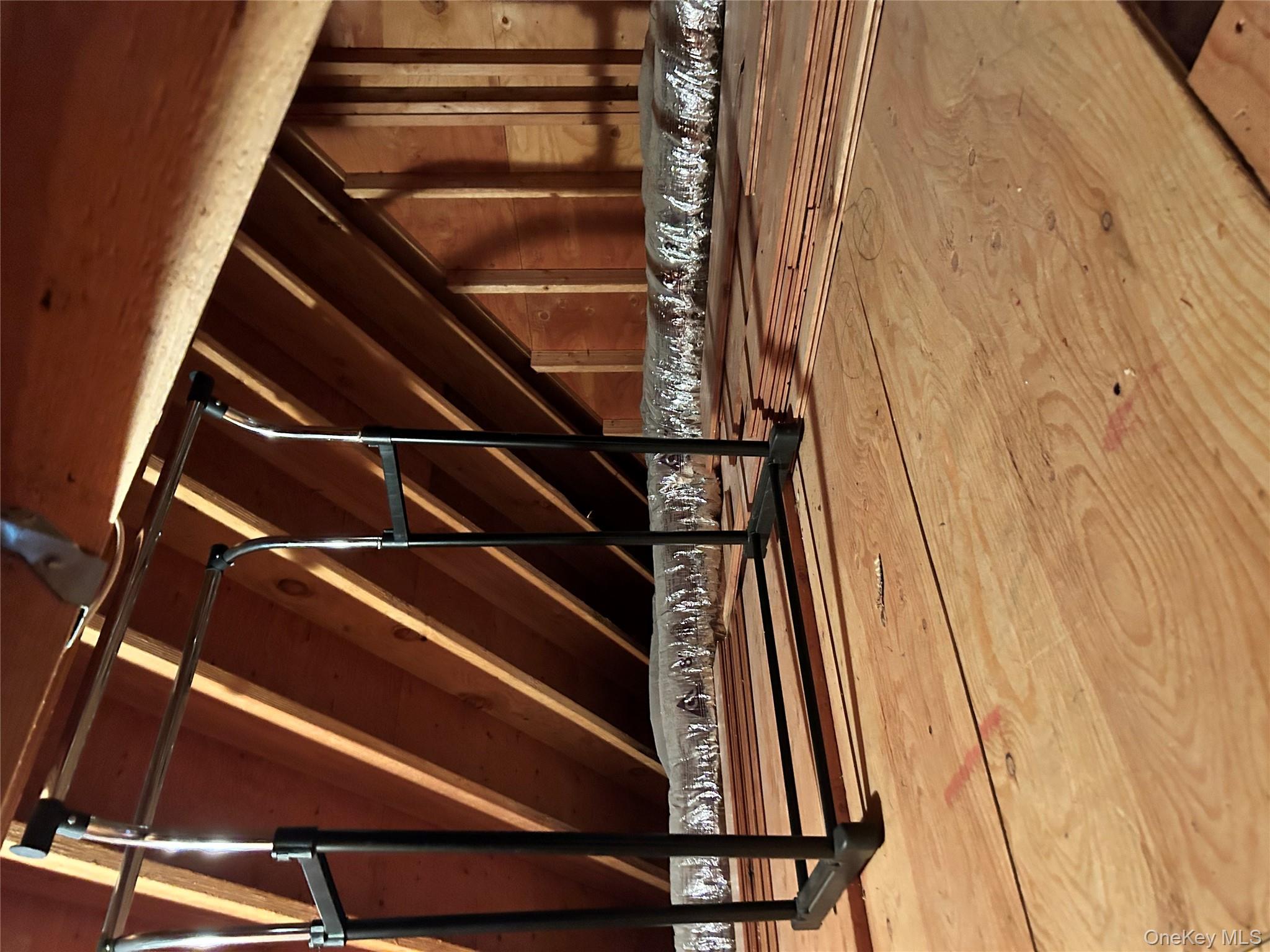 11 W Meadow Lane, Stony Brook, NY 11790