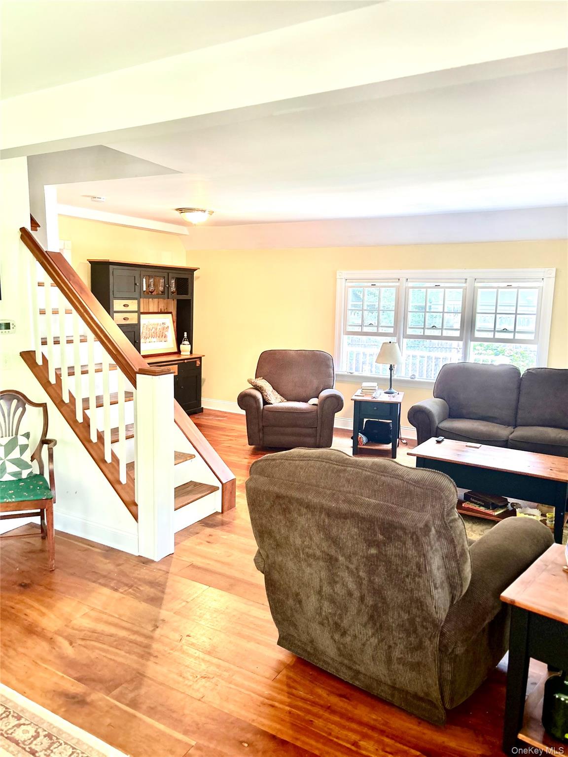 11 W Meadow Lane, Stony Brook, NY 11790