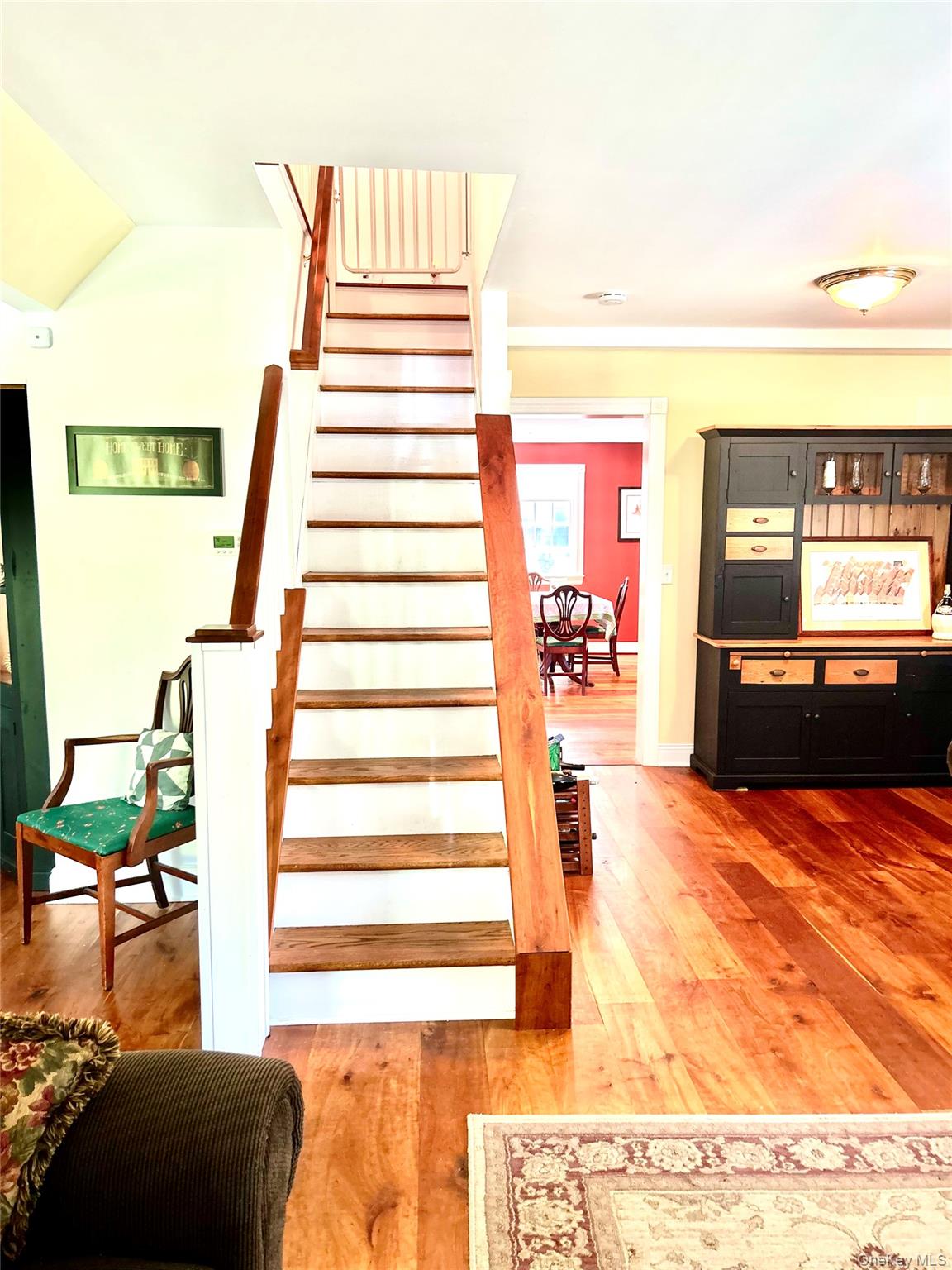 11 W Meadow Lane, Stony Brook, NY 11790