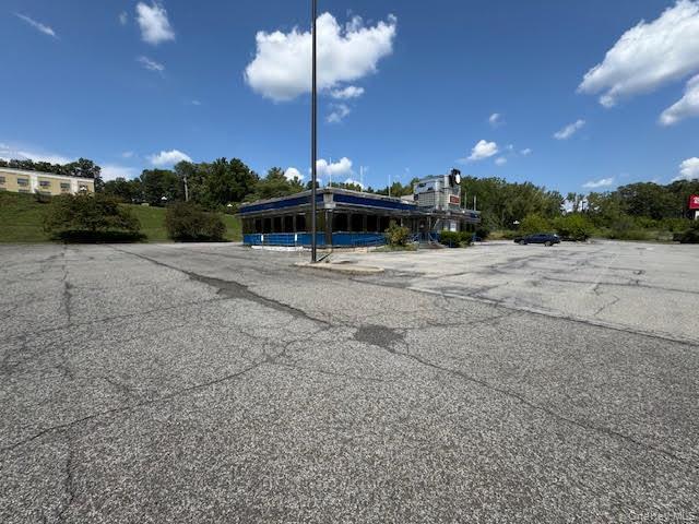 909 Union Avenue, New Windsor, NY 12553