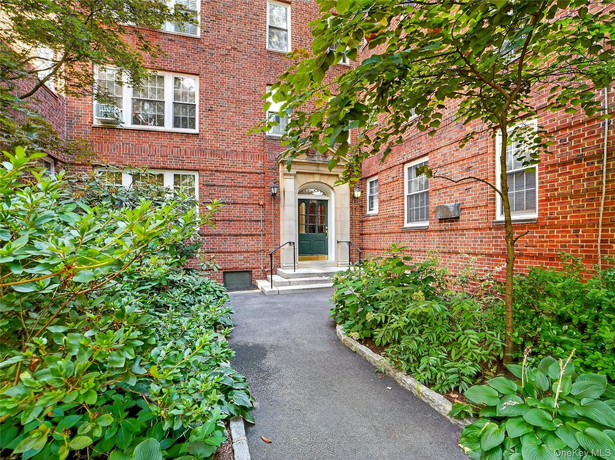 1348 Midland Avenue # 5M, Bronxville, NY 10708