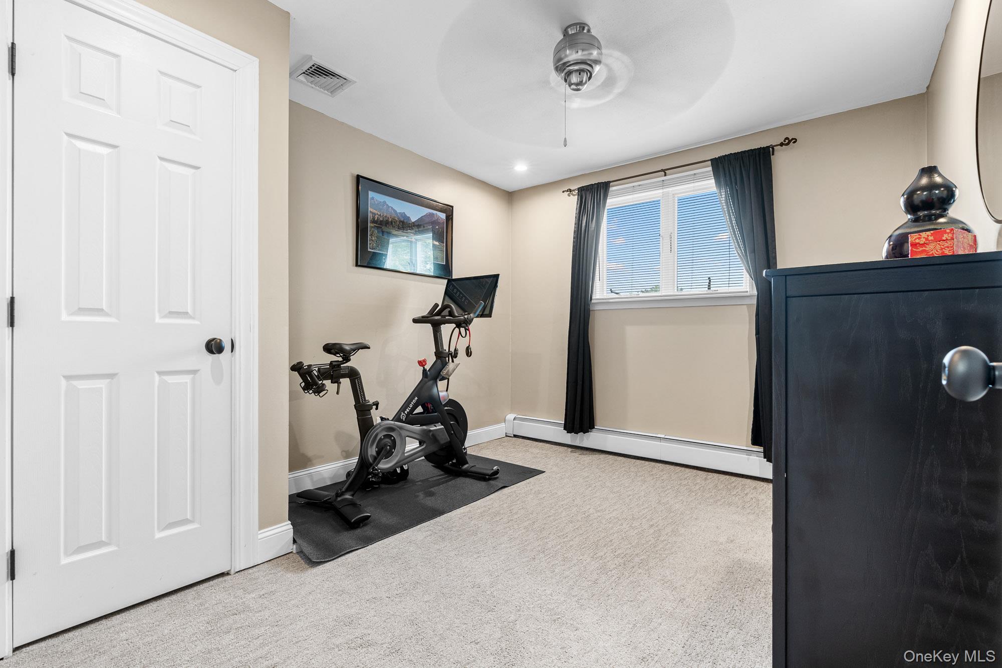 49 Dorchester Road, Smithtown, NY 11787