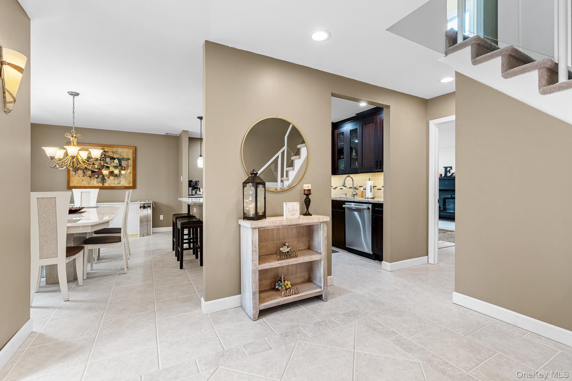 49 Dorchester Road, Smithtown, NY 11787