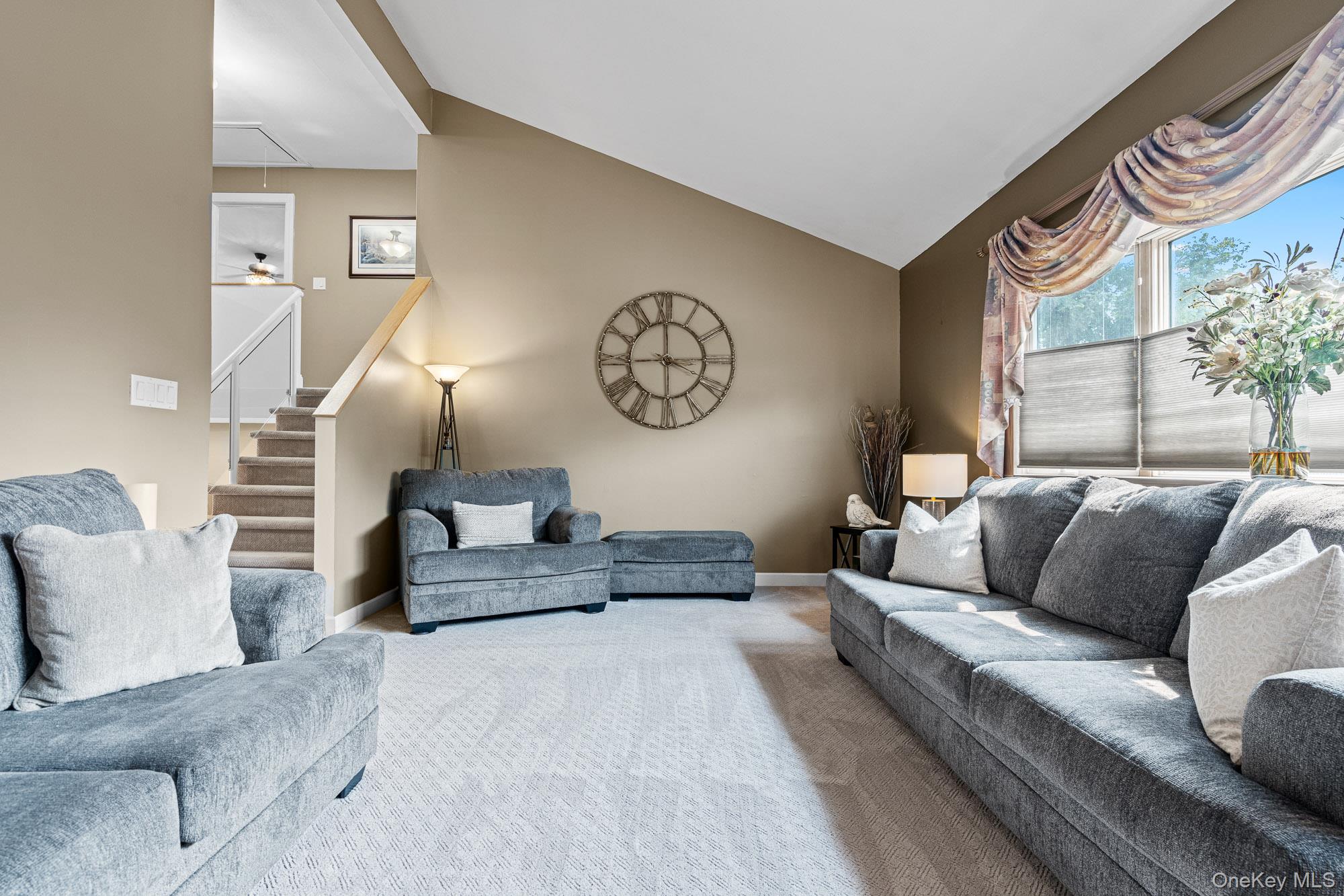 49 Dorchester Road, Smithtown, NY 11787