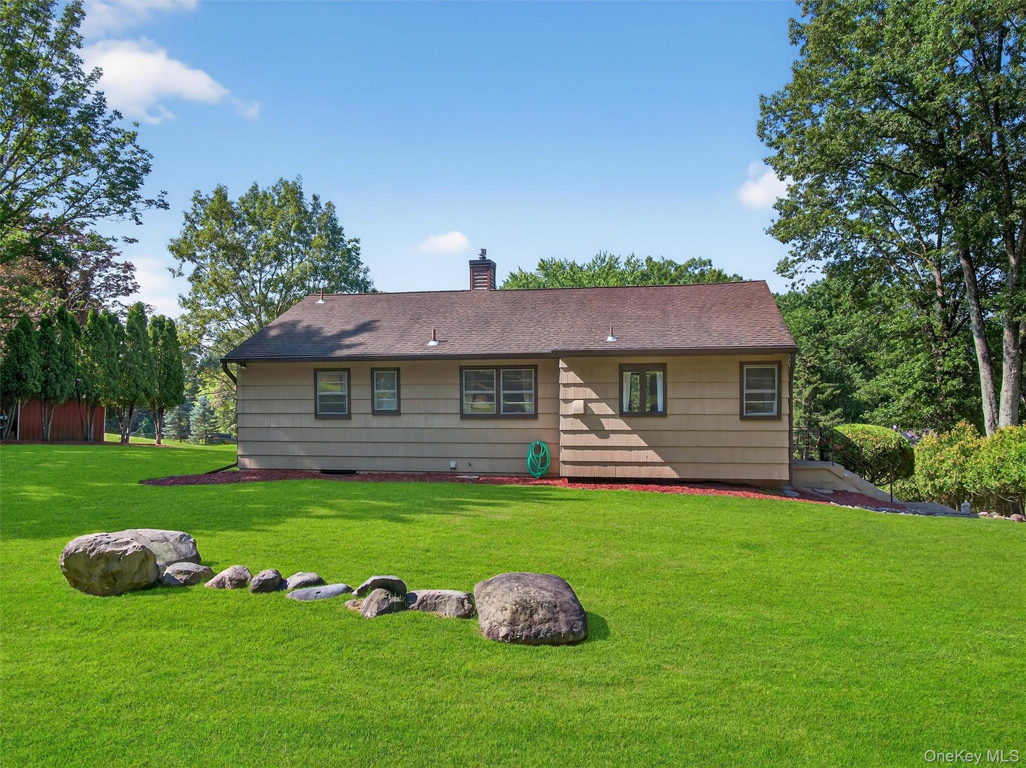 21 Hearthston Lane, Monsey, NY 10952