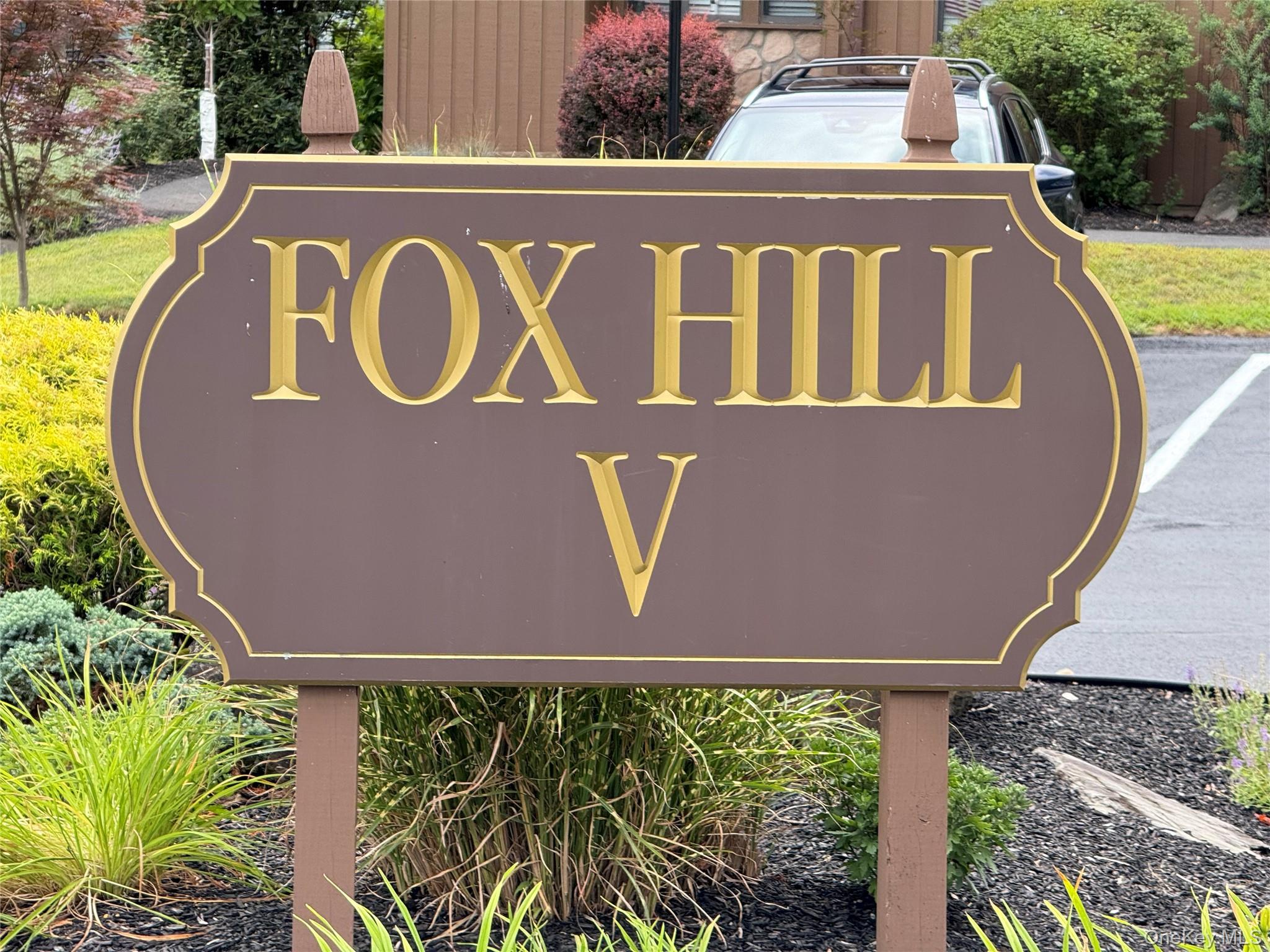 908 Scenic Lane, Poughkeepsie, NY 12603