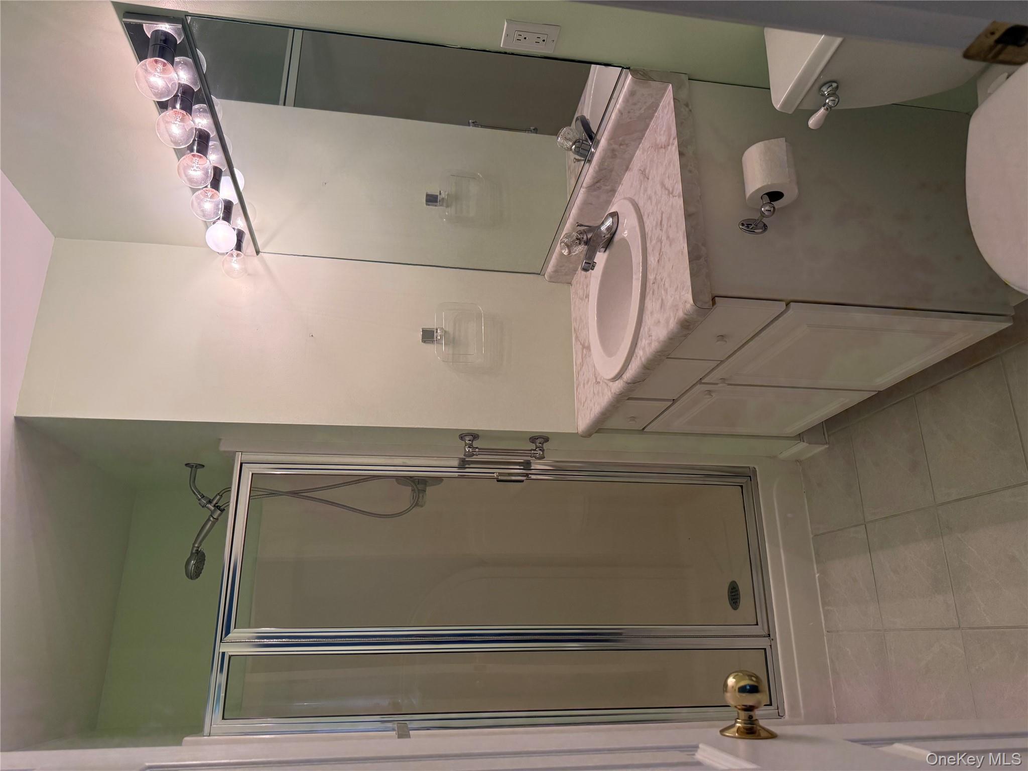 908 Scenic Lane, Poughkeepsie, NY 12603