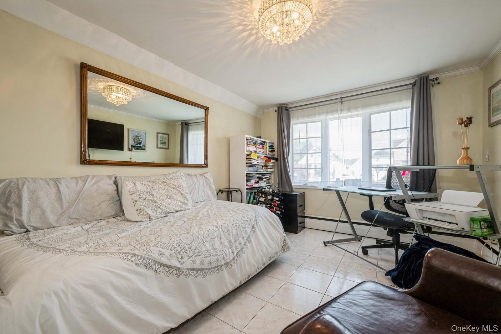 375 W Windsor Parkway, Oceanside, NY 11572