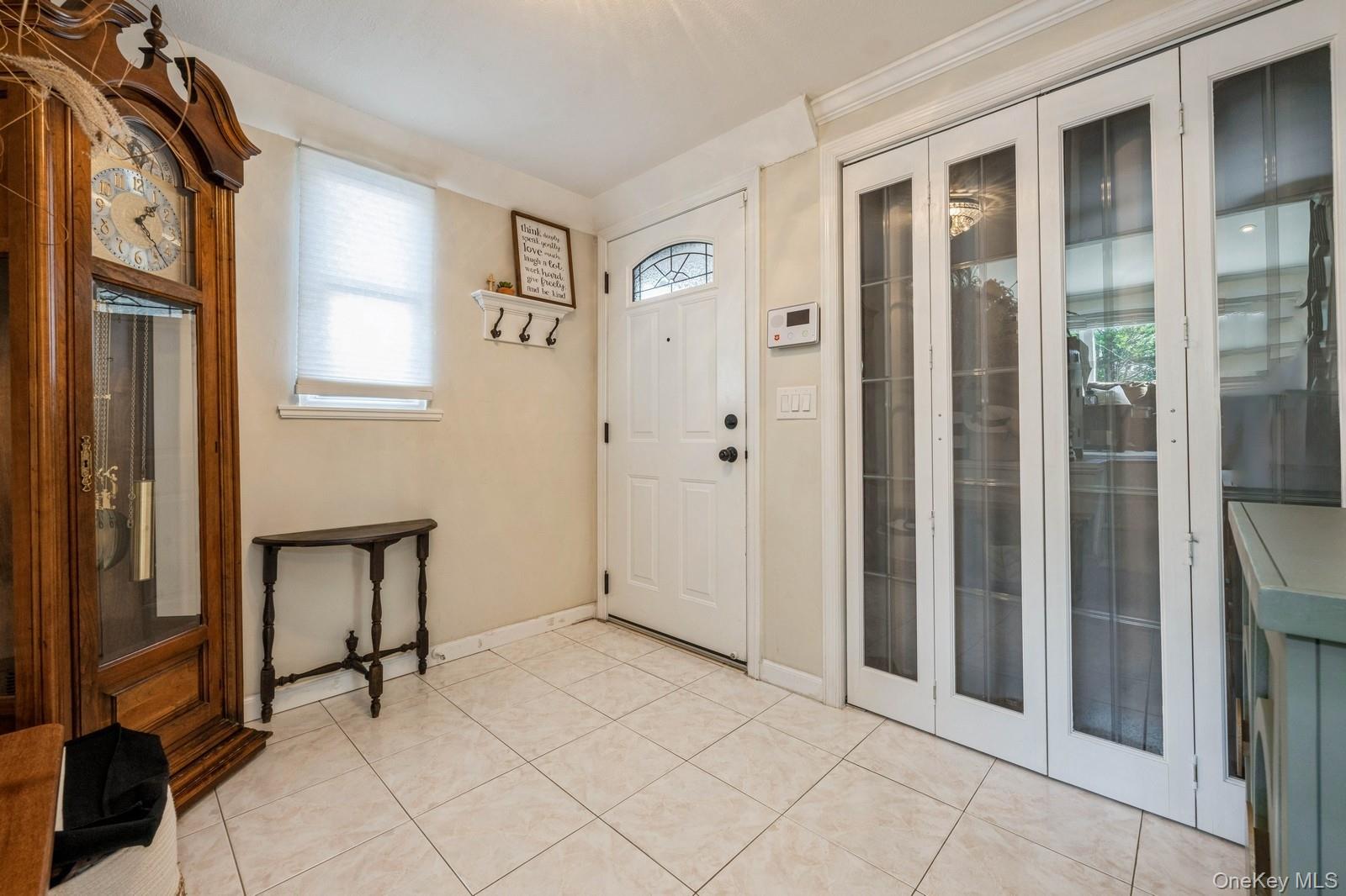 375 W Windsor Parkway, Oceanside, NY 11572