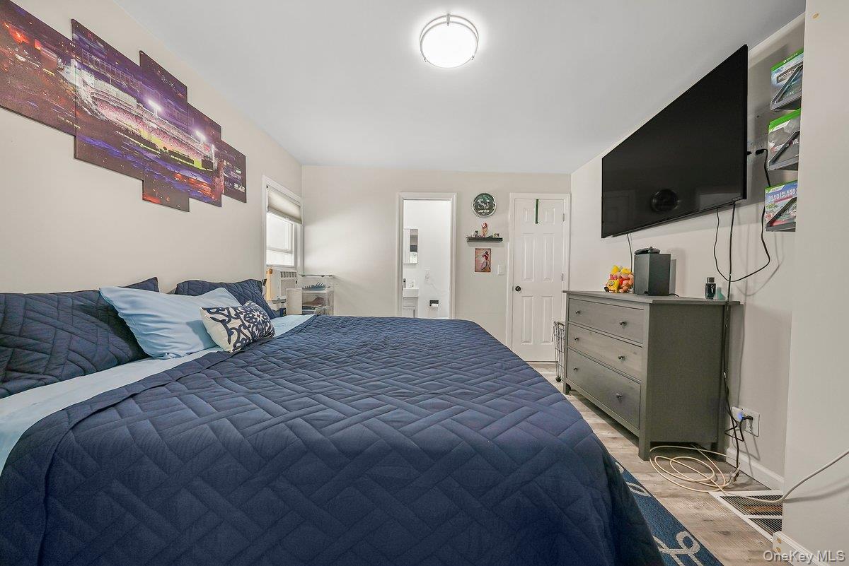 66 Lakeview Avenue, Yonkers, NY 10710