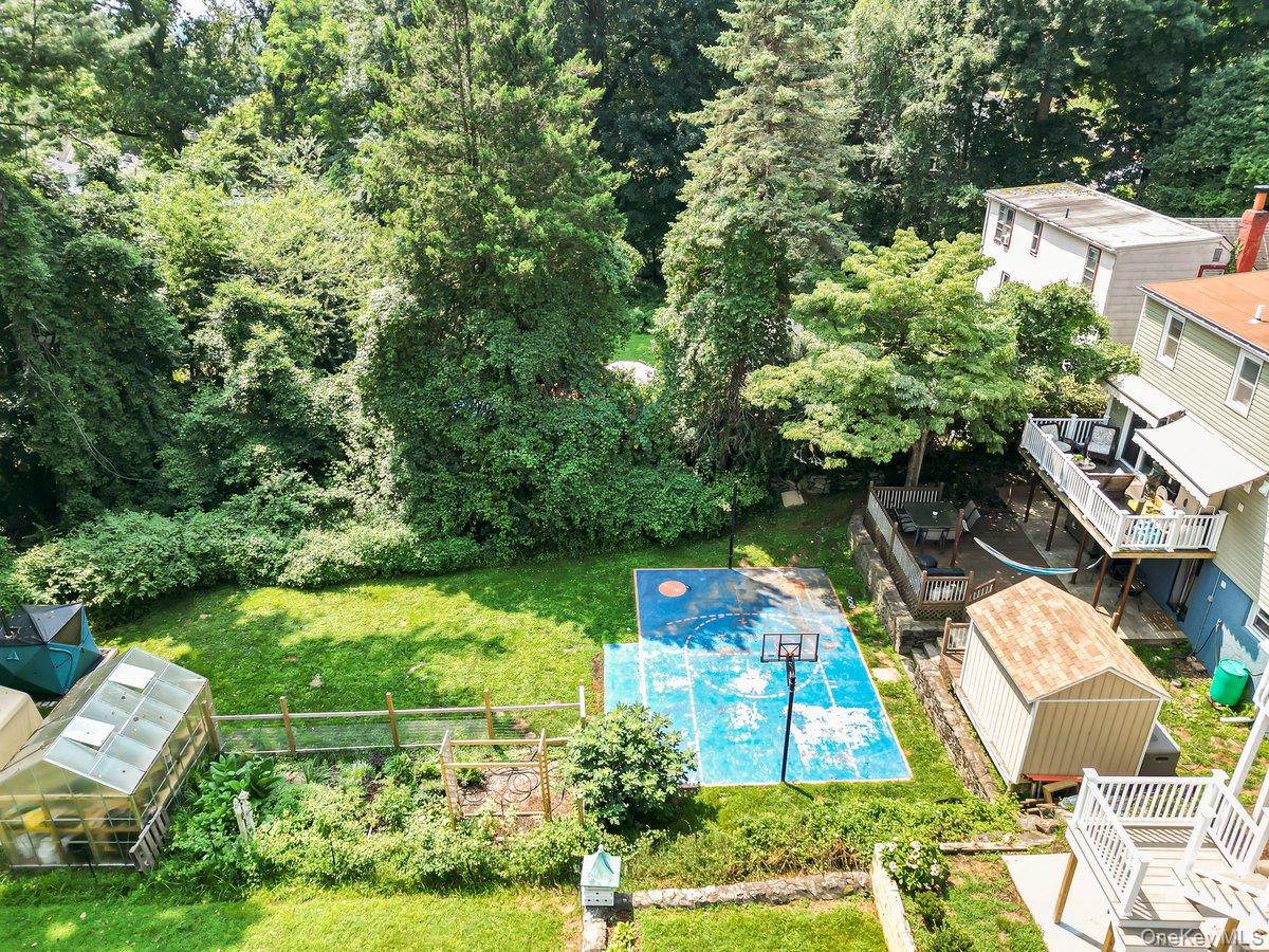 66 Lakeview Avenue, Yonkers, NY 10710